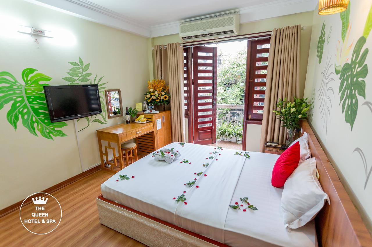 Hotel The Queen & 3*