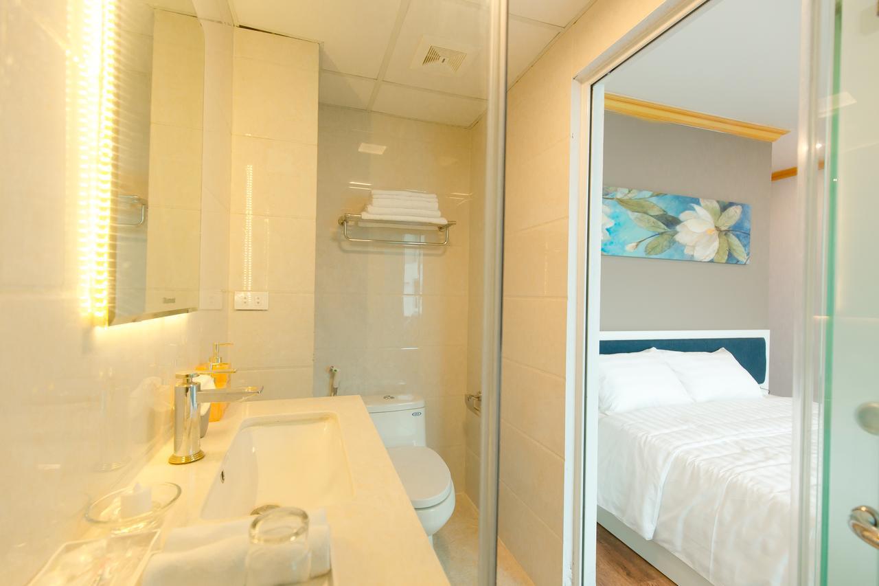 Hotel Honeymoon And 3*