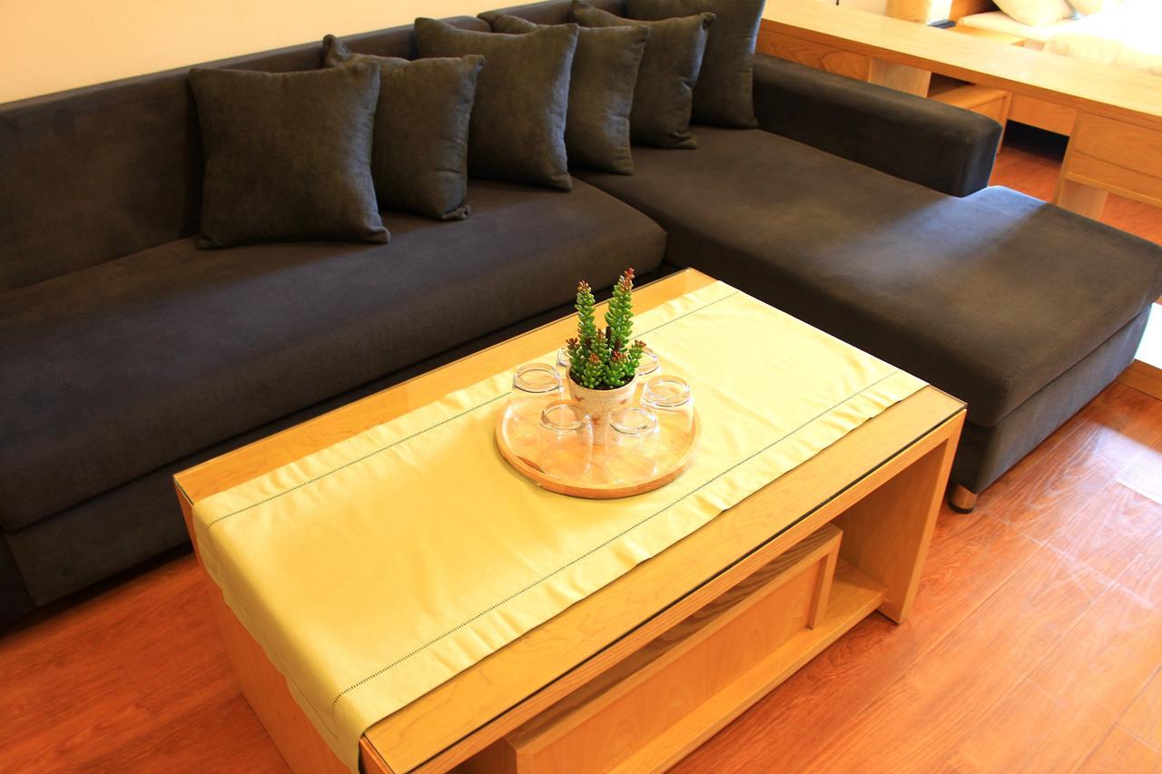 Apartment House *