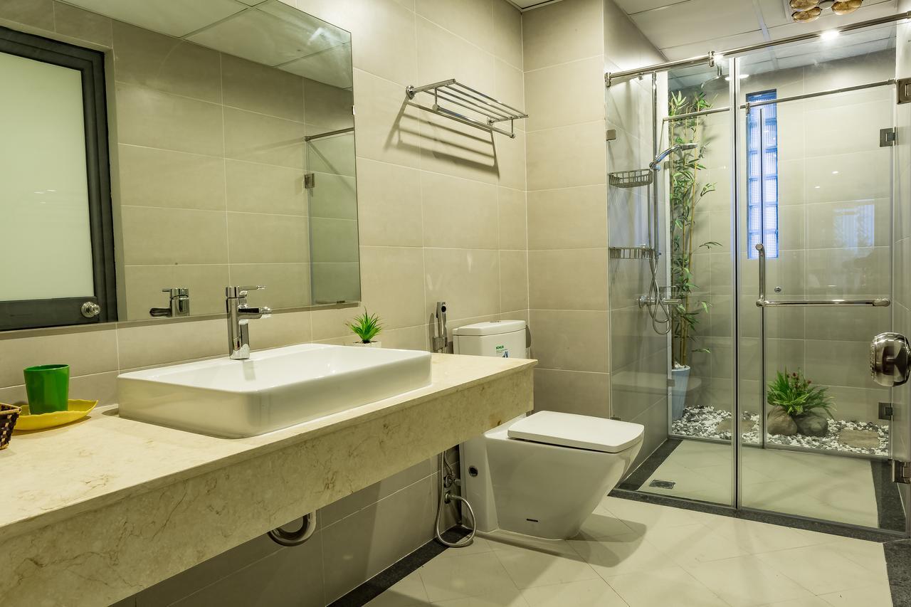 House Apartment *