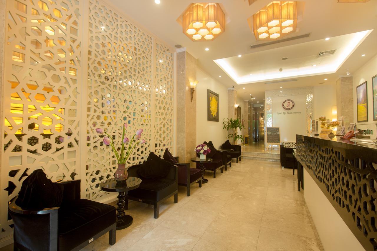 Dragon Pearl Hotel 3*