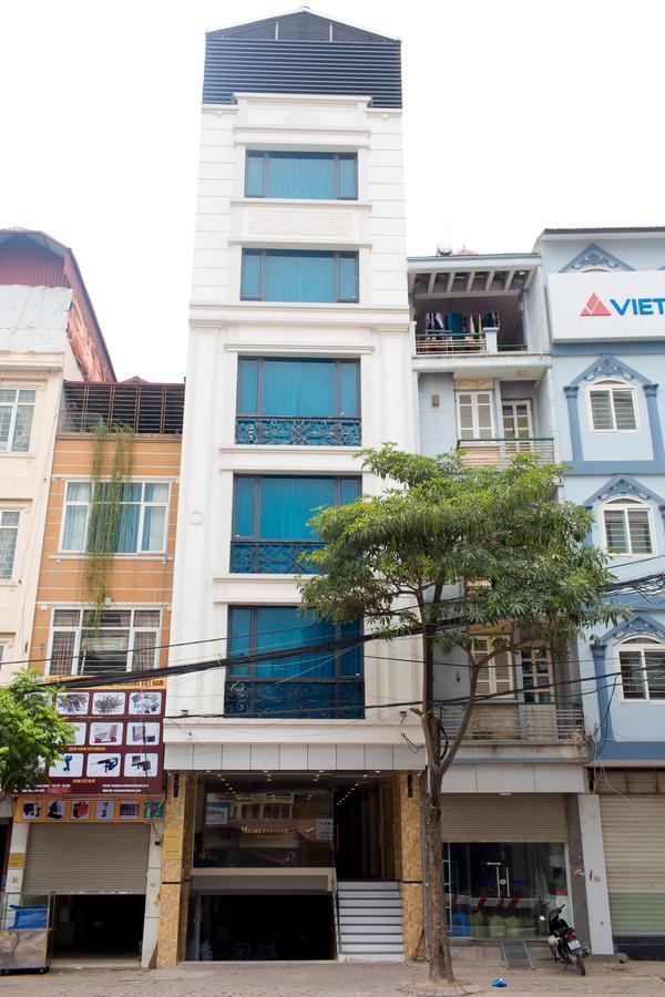 Hotel Honeymoon And Hanoi