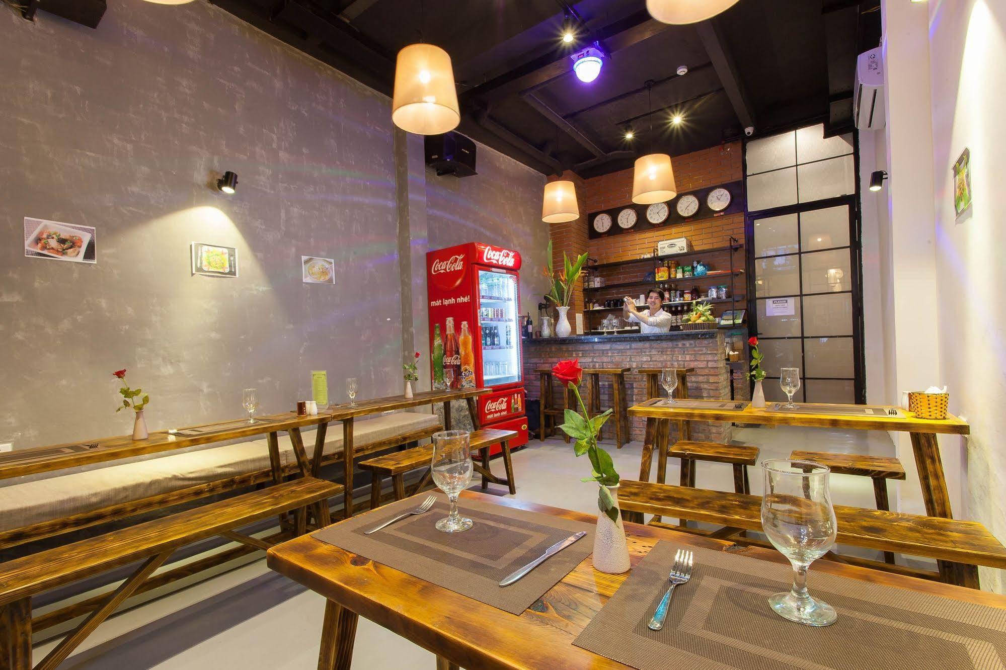 Luxury Backpakers 3* Hanoi