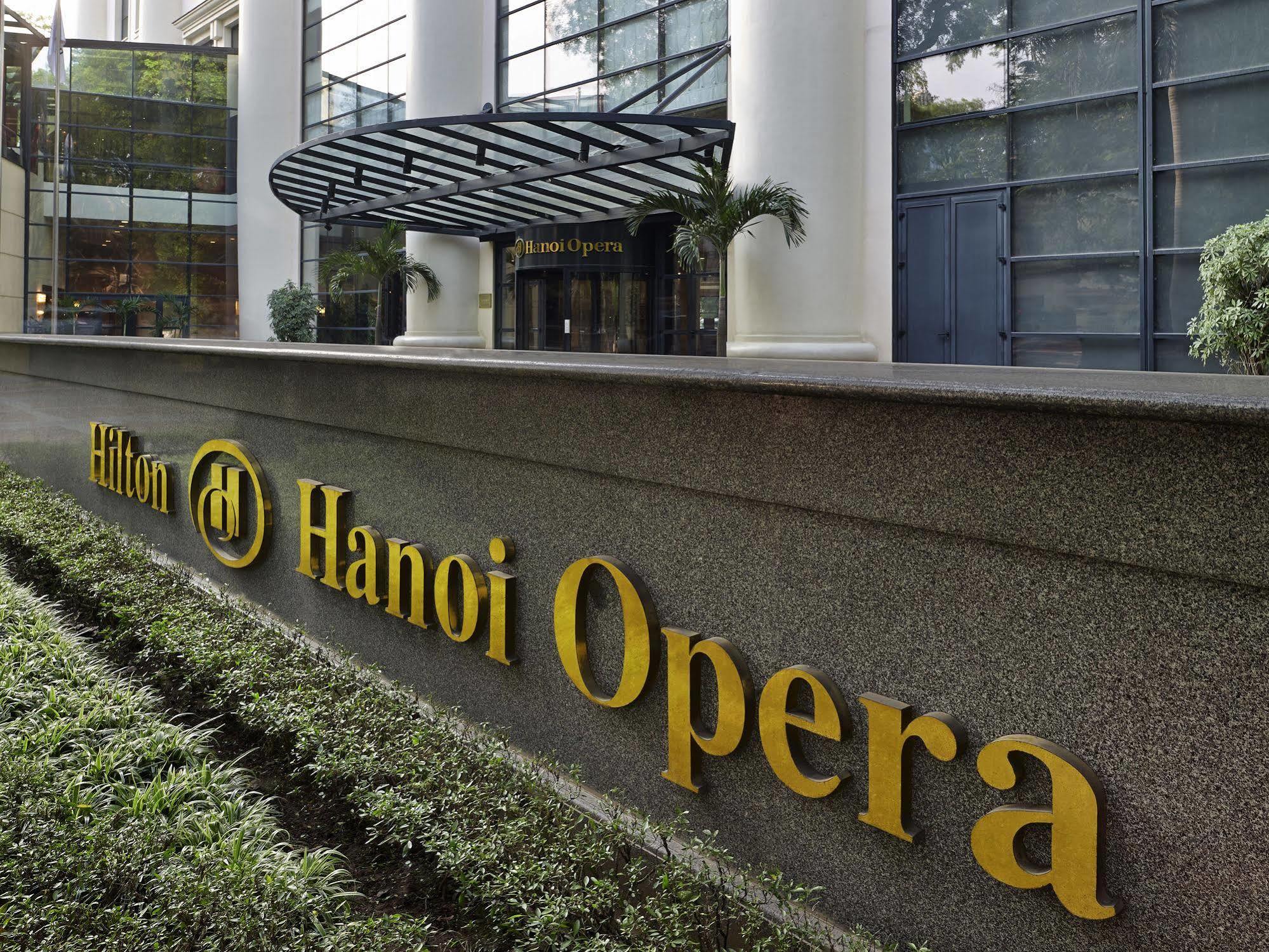 Hilton Opera