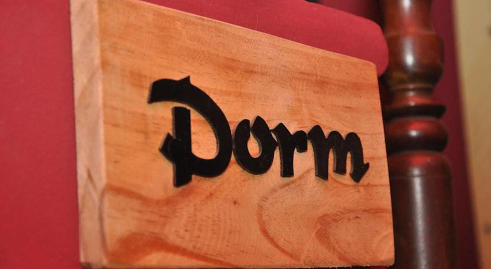 Downtown Hostel *