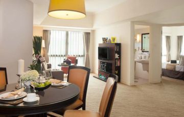 Somerset Grand Apartment *