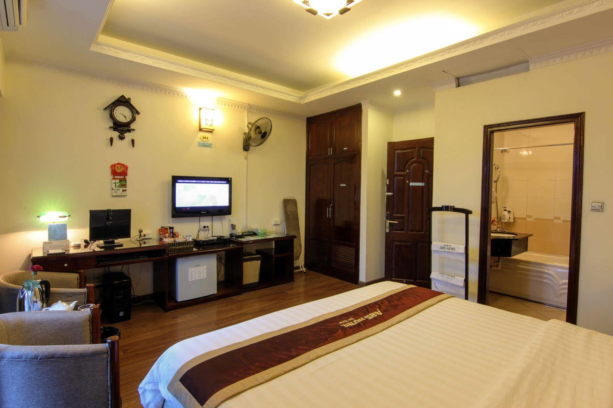 A25 - 61 Luong Ngoc Quyen Hotel Hanoi