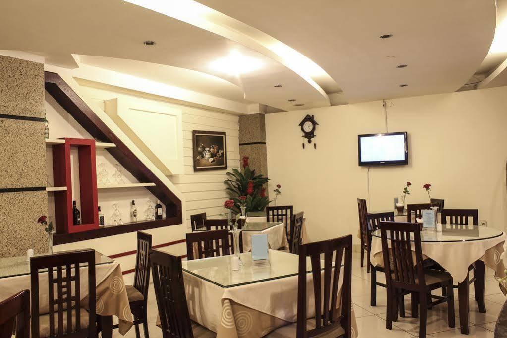 A25 - 61 Luong Ngoc Quyen 2* Hanoi