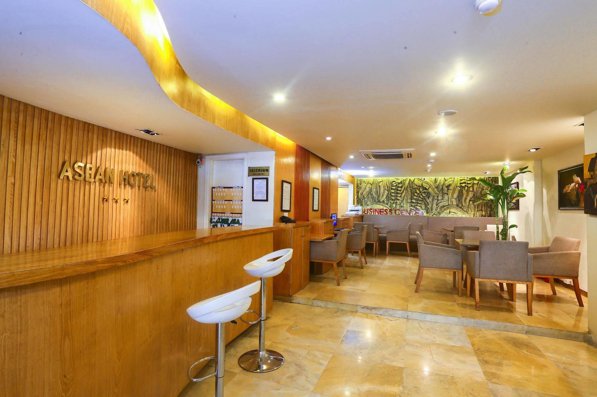 A25 - 12 Ngo Sy Lien Hotel 3*