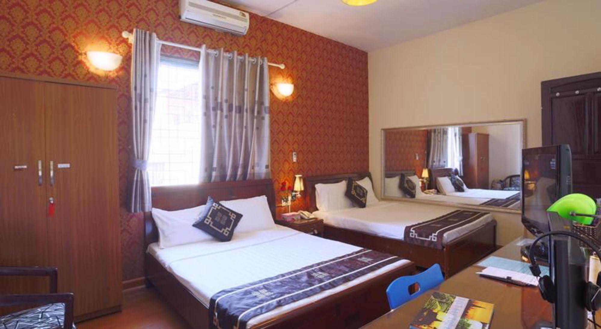 Hotel A25 - Hoang Quoc Viet 2*