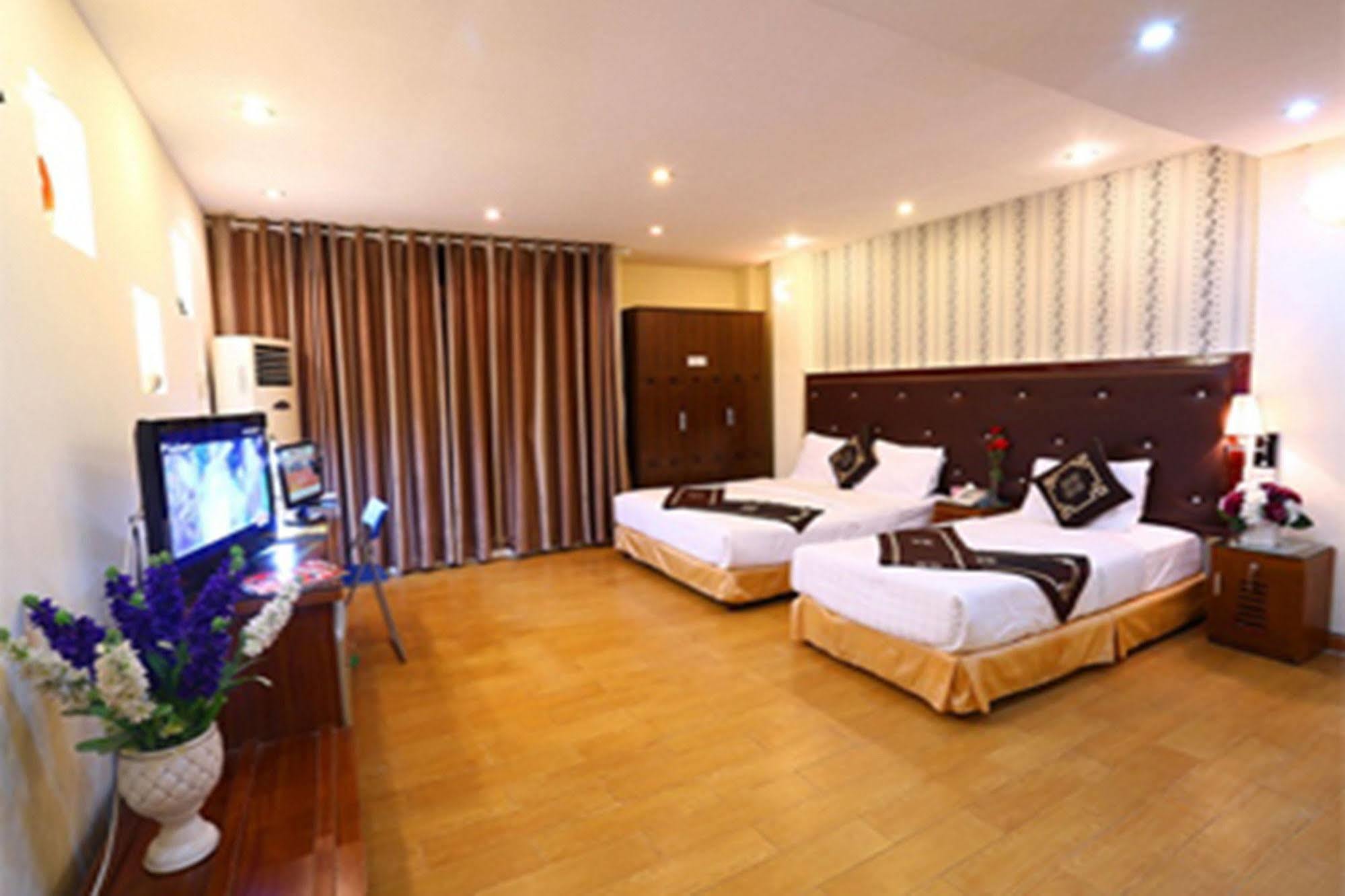 A25 - 46 Chau Long Hotel