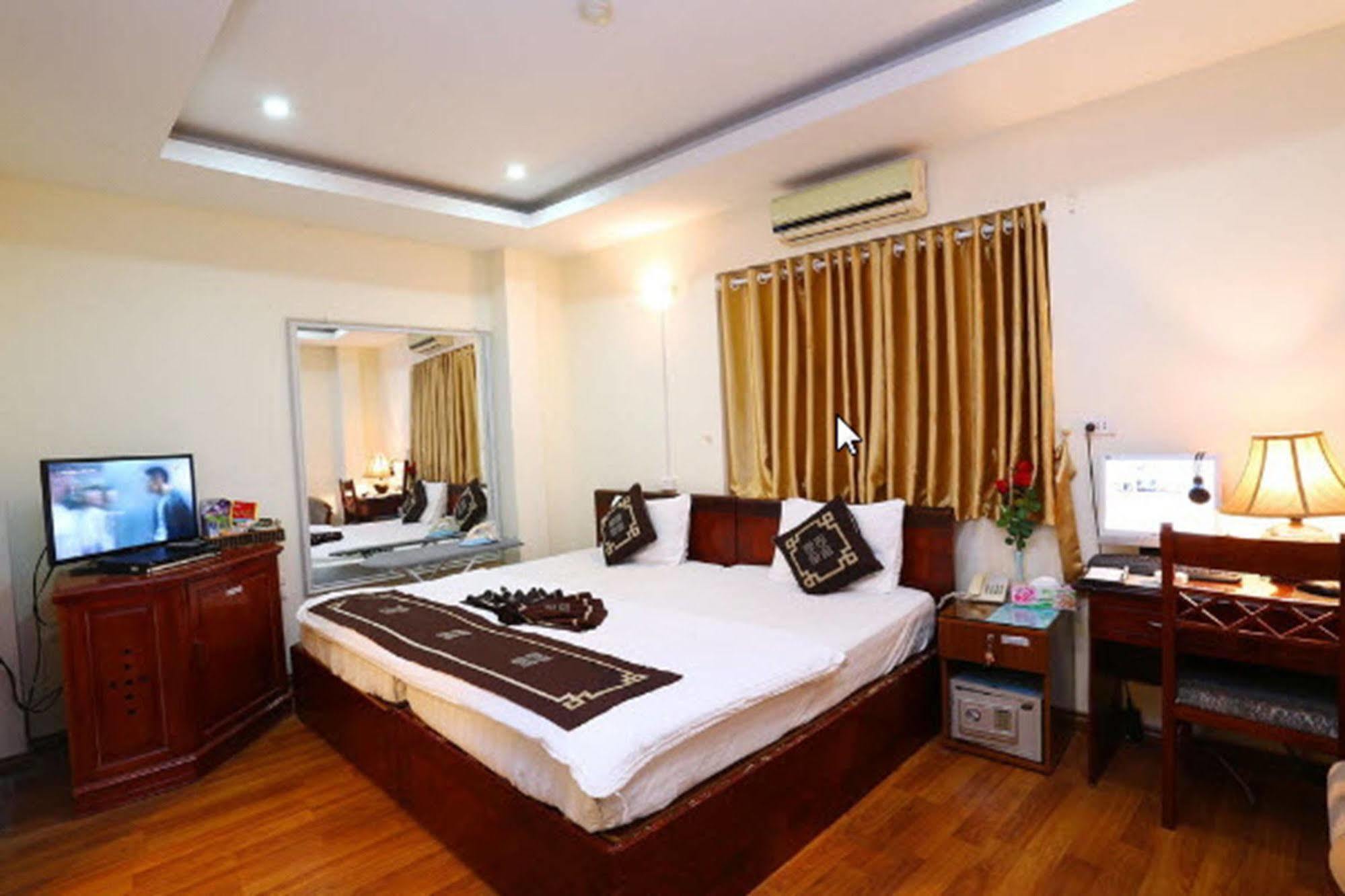 A25 - 46 Chau Long Hotel 2*