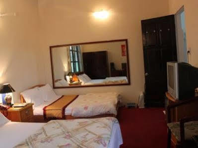 A25 - 46 Chau Long Hotel 2*
