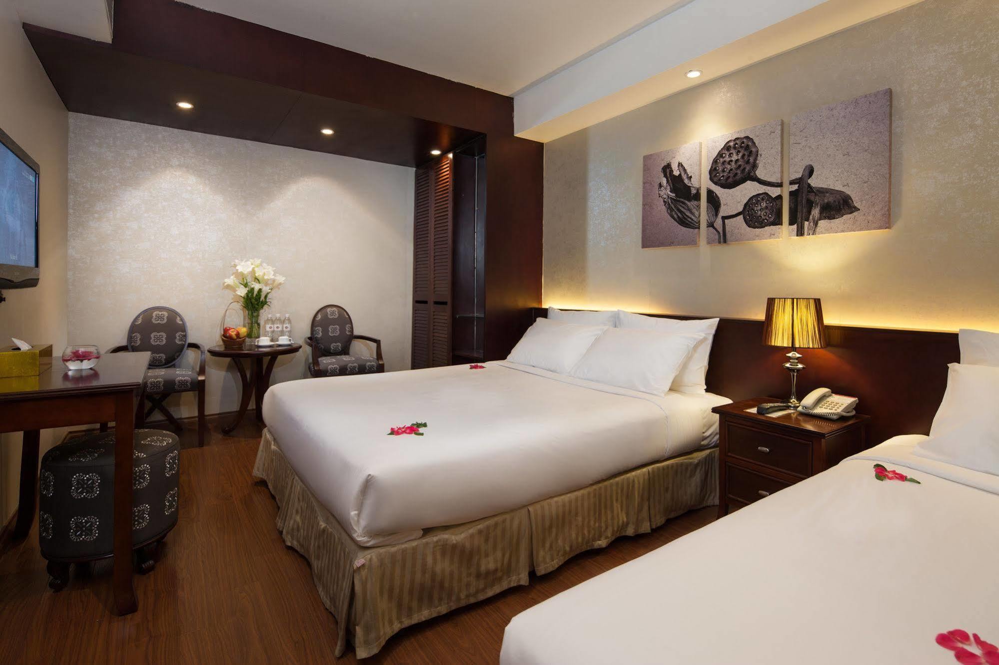 Dragon Pearl Hotel 3*