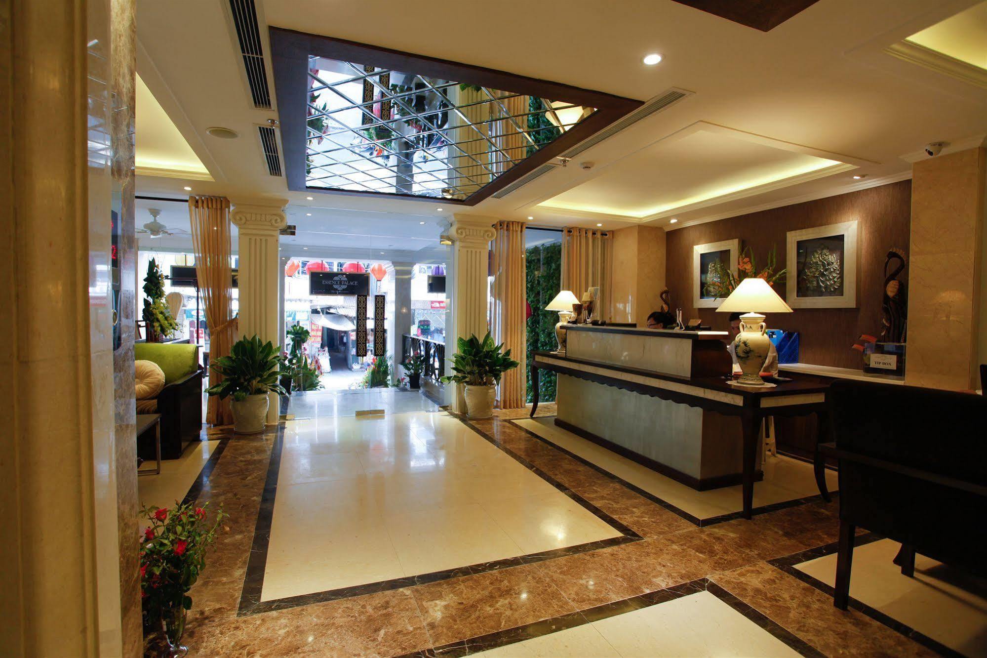 Emerald Waters Classy Hotel 4*