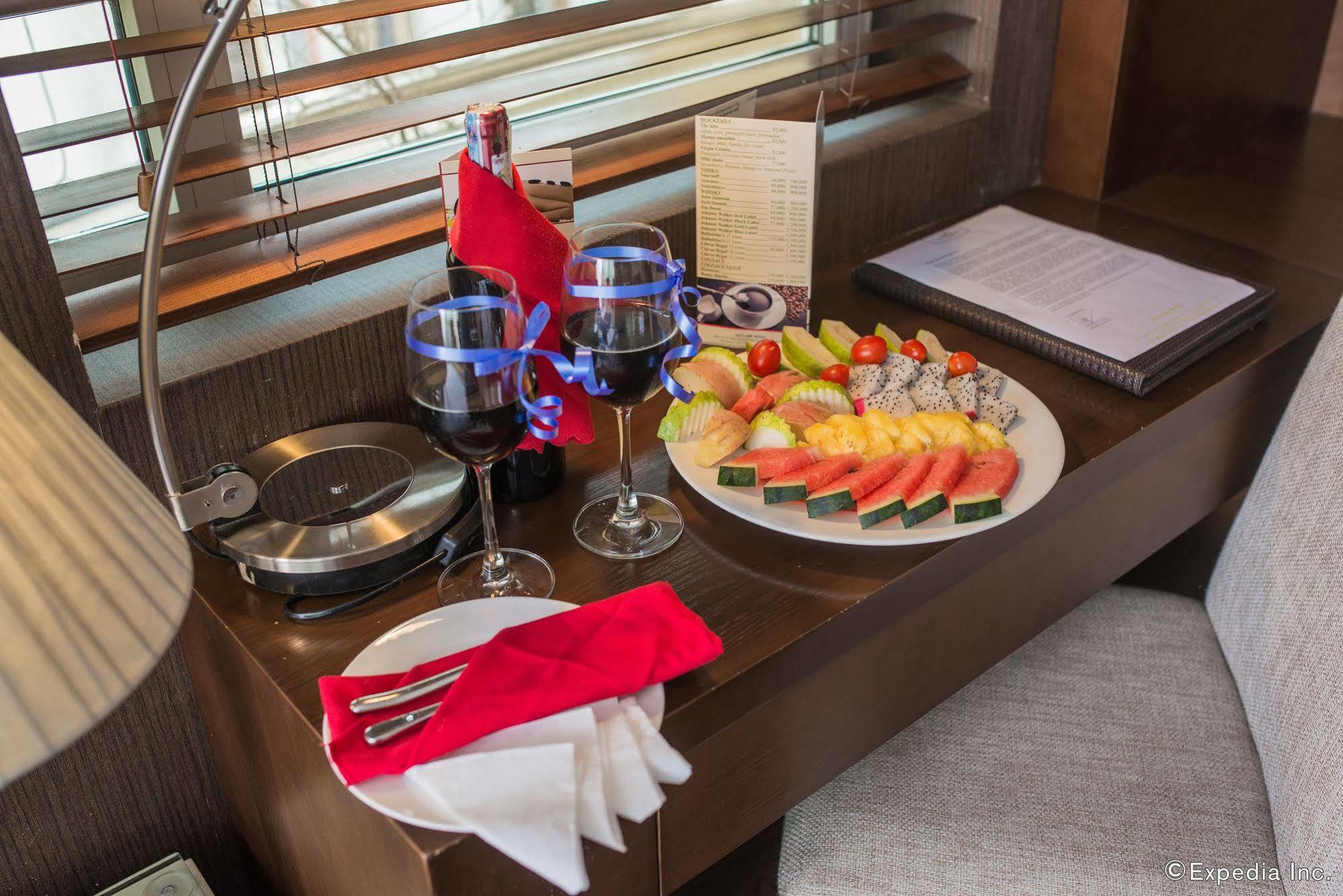 Hotel Skylark