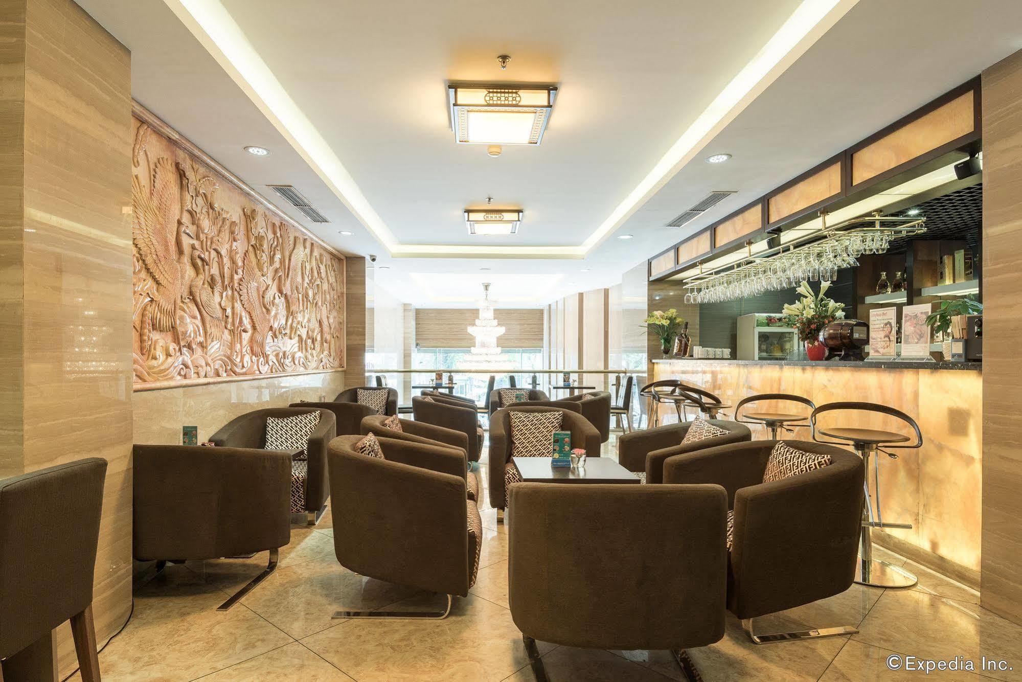 Skylark Hotel