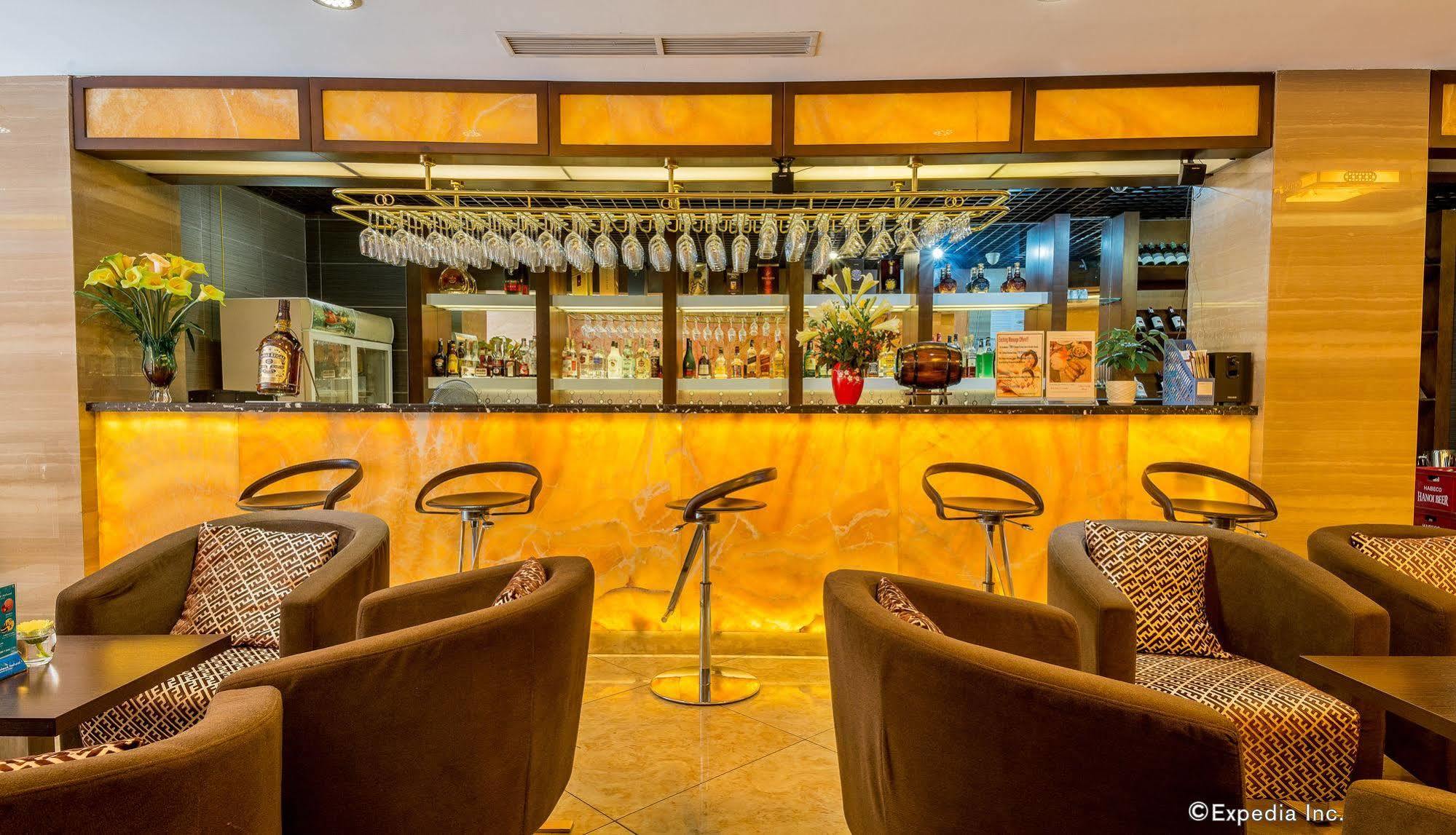 Skylark Hotel