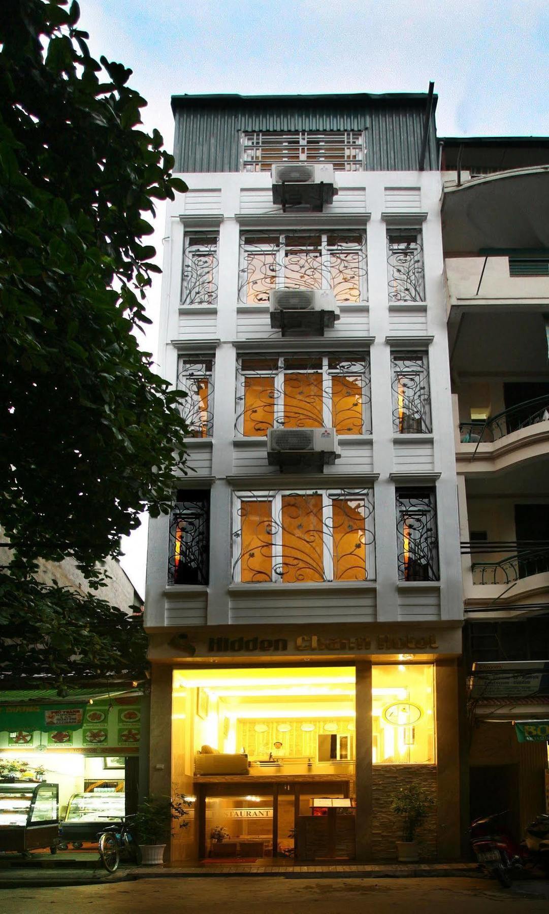Ritz Boutique
