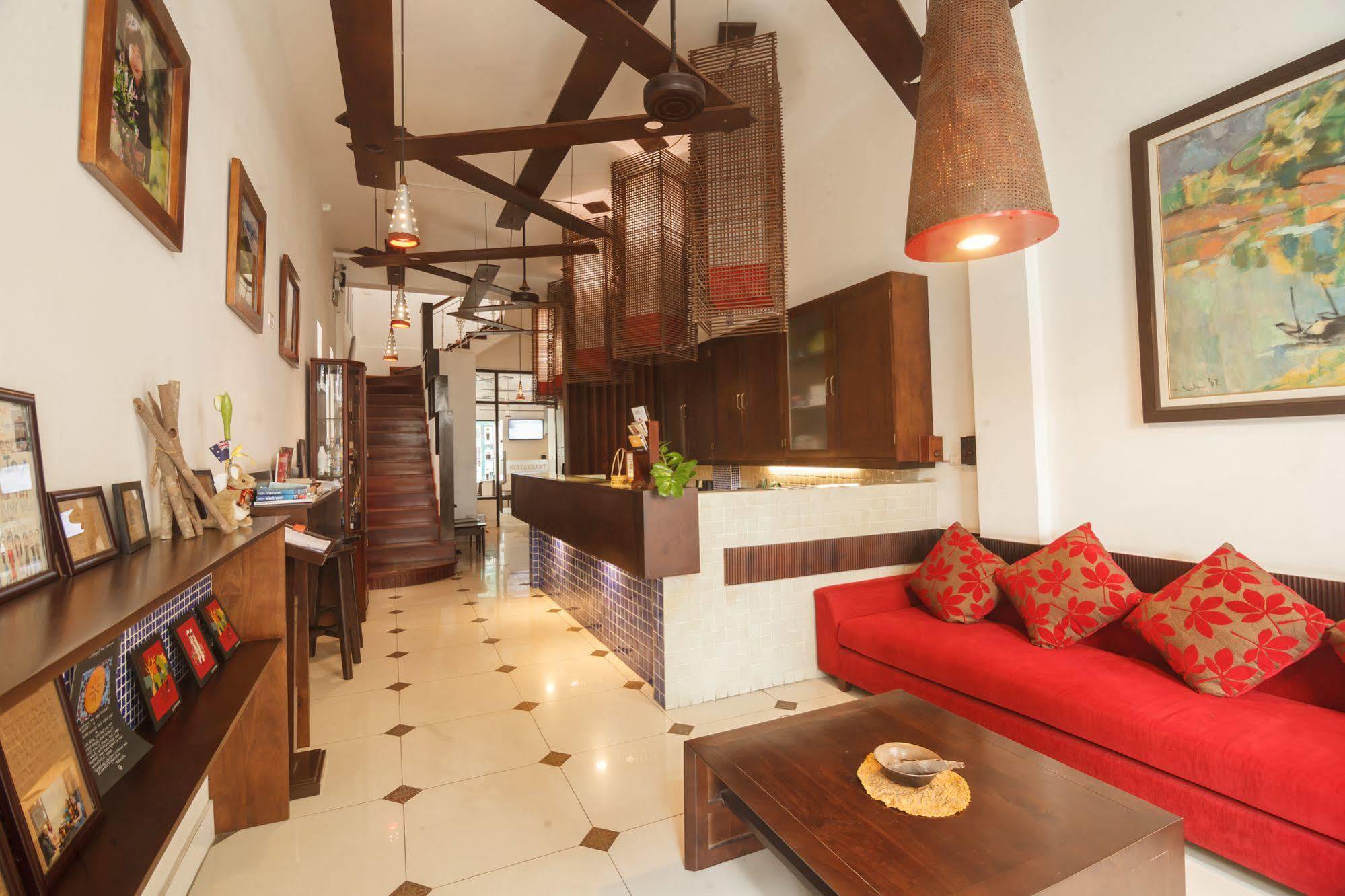 Hotel Cinnamon Cathedral 2*