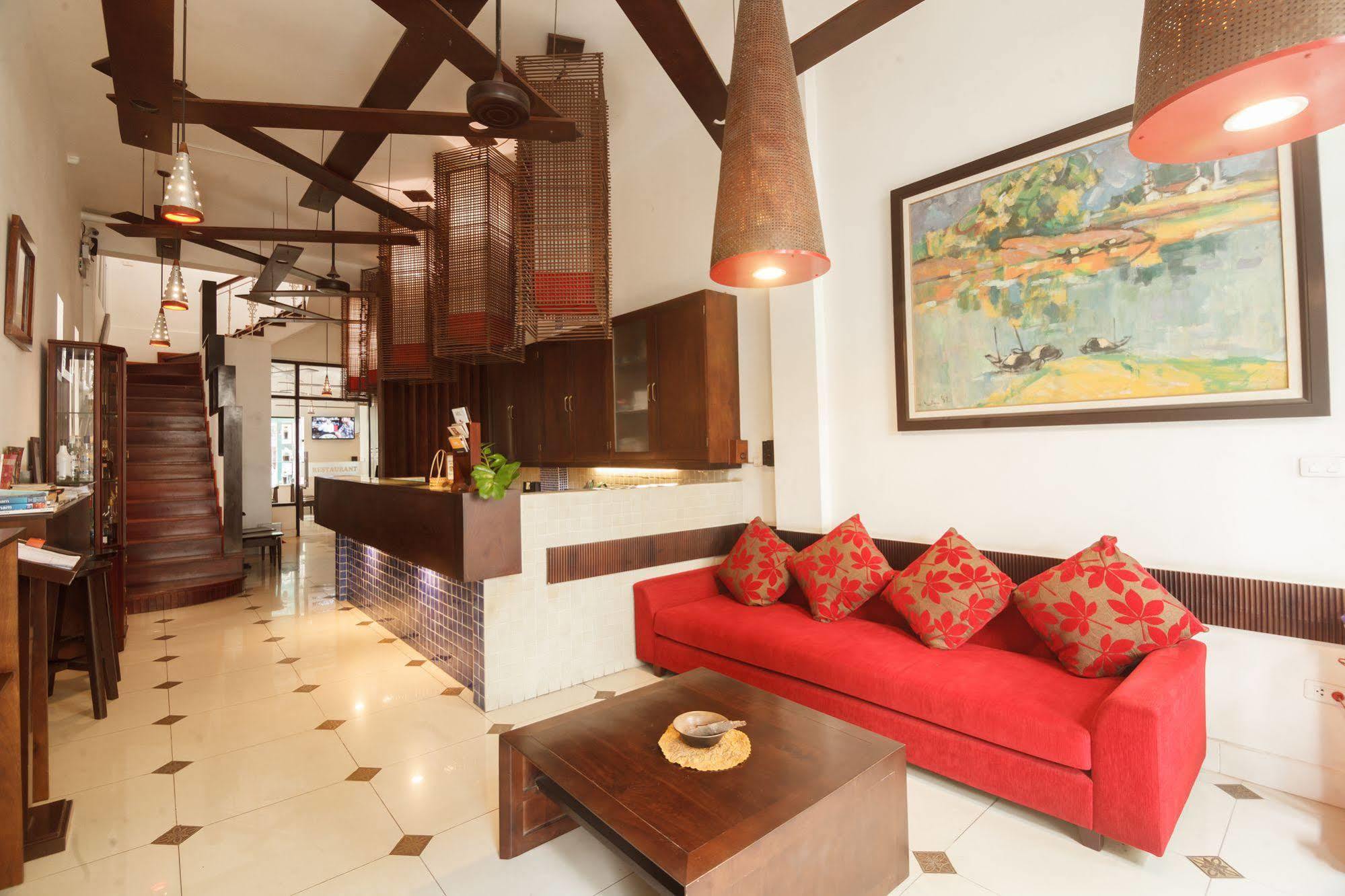 Hotel Cinnamon Cathedral