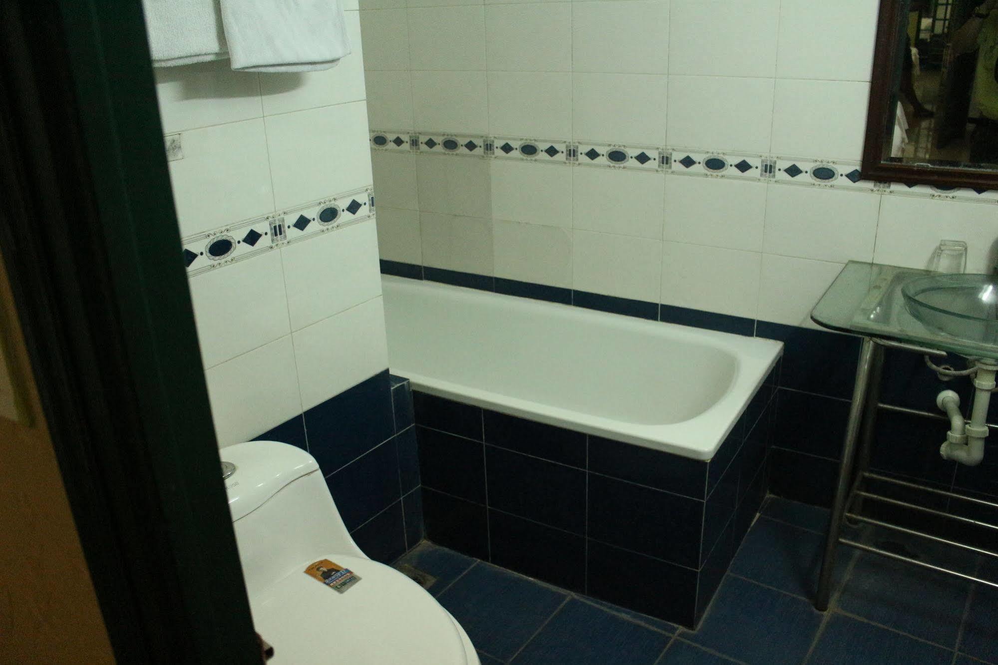 Hovi Ma Khách sạn