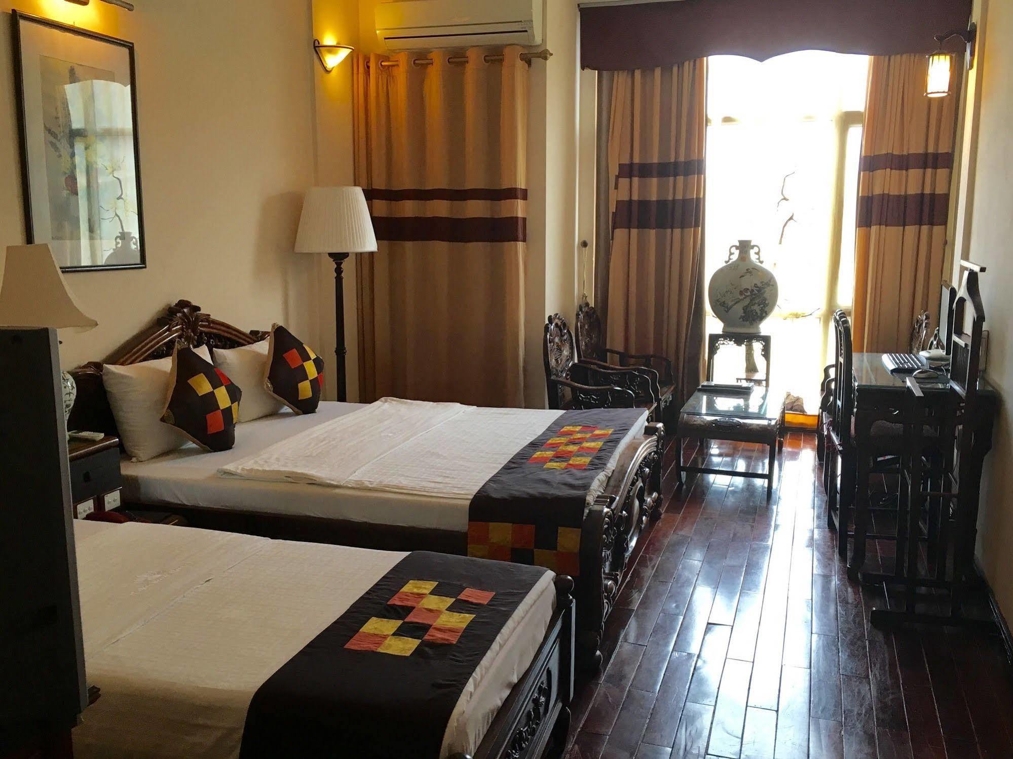 L'heritage Centre & Hanoi
