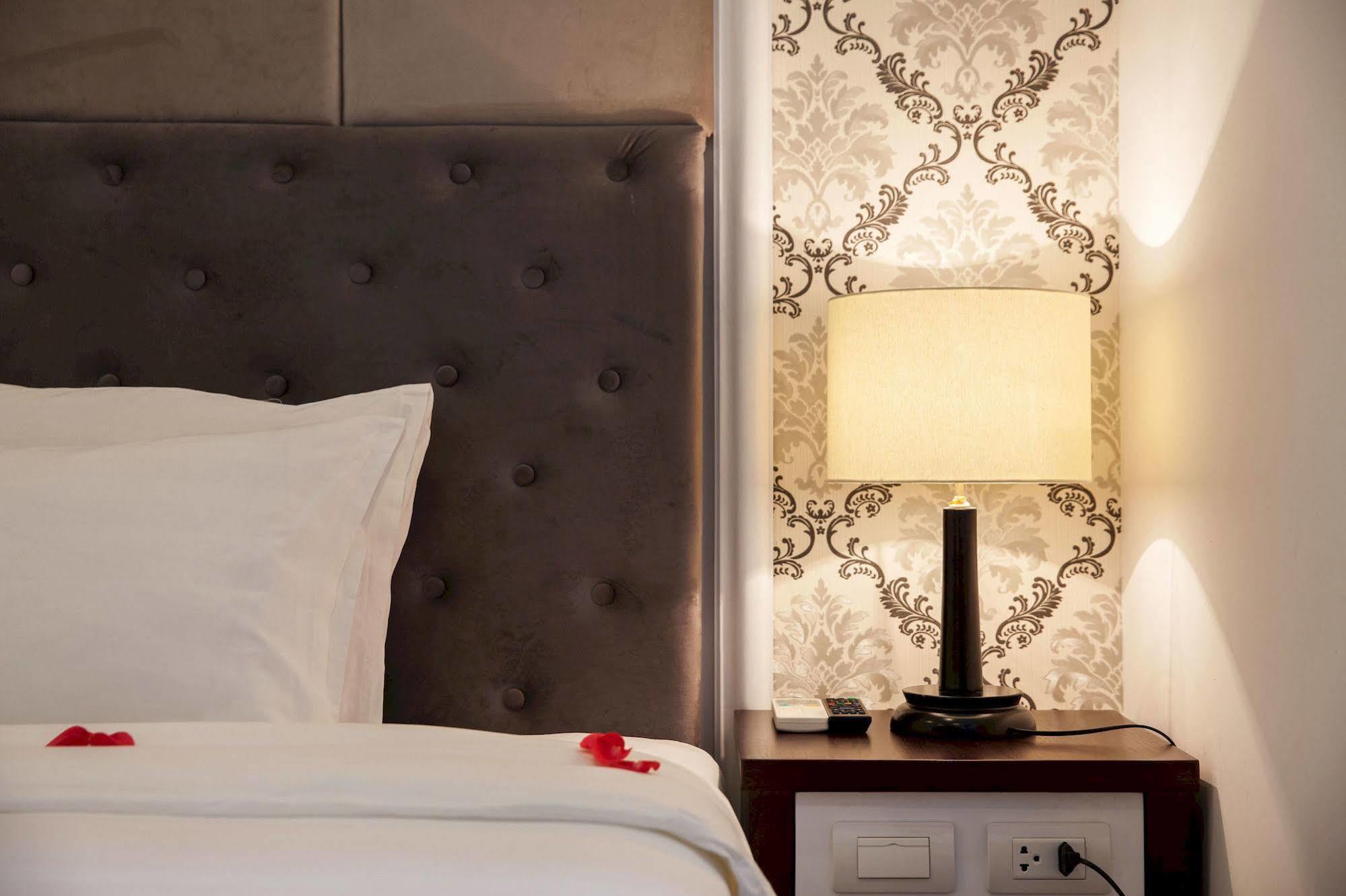 Hotel Skyline Hanoi