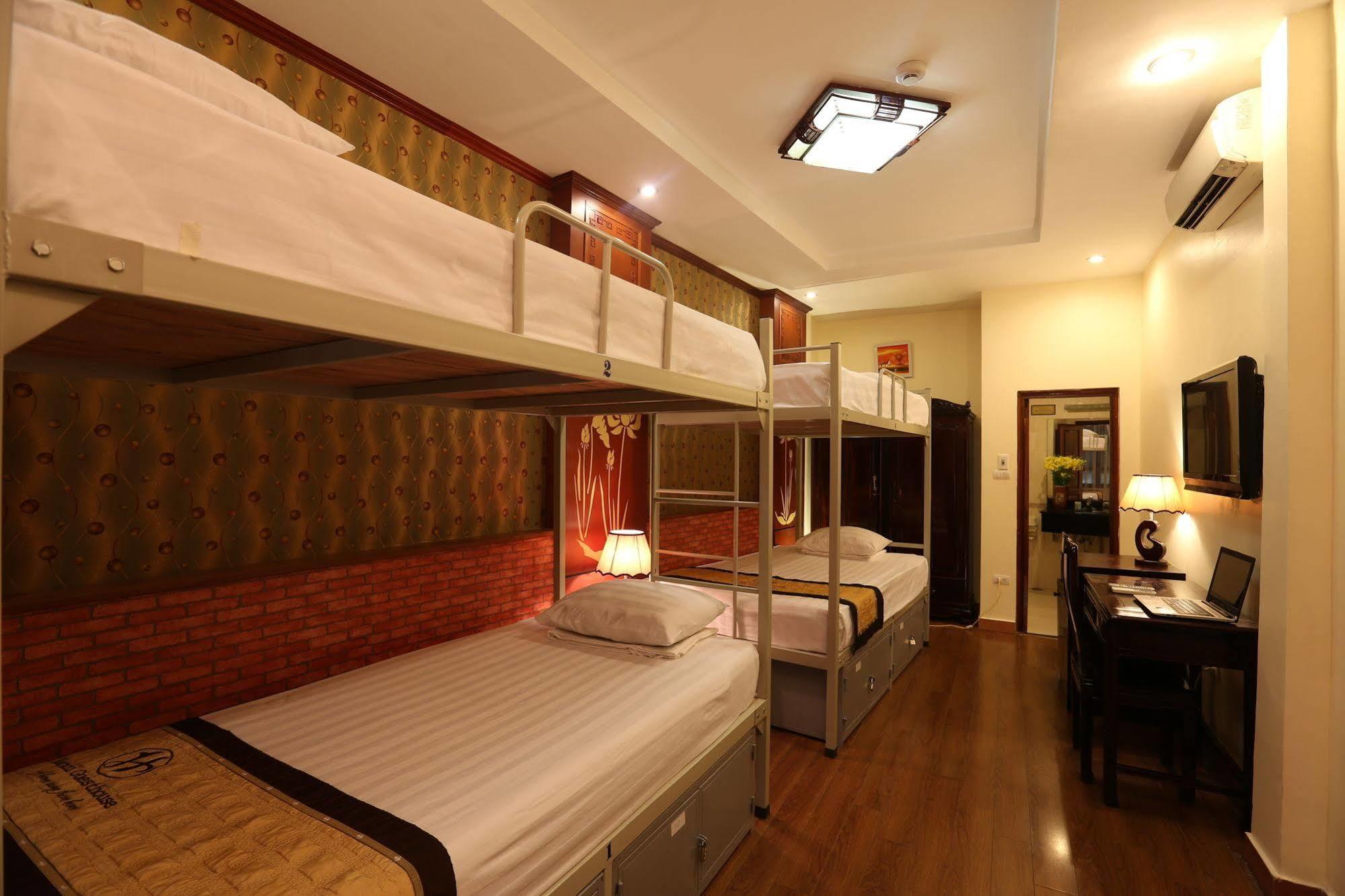 Golden Charm Hotel