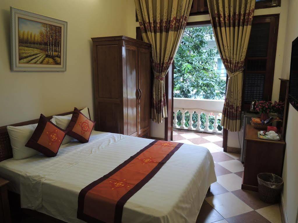 Ecogreen Hotel 2*