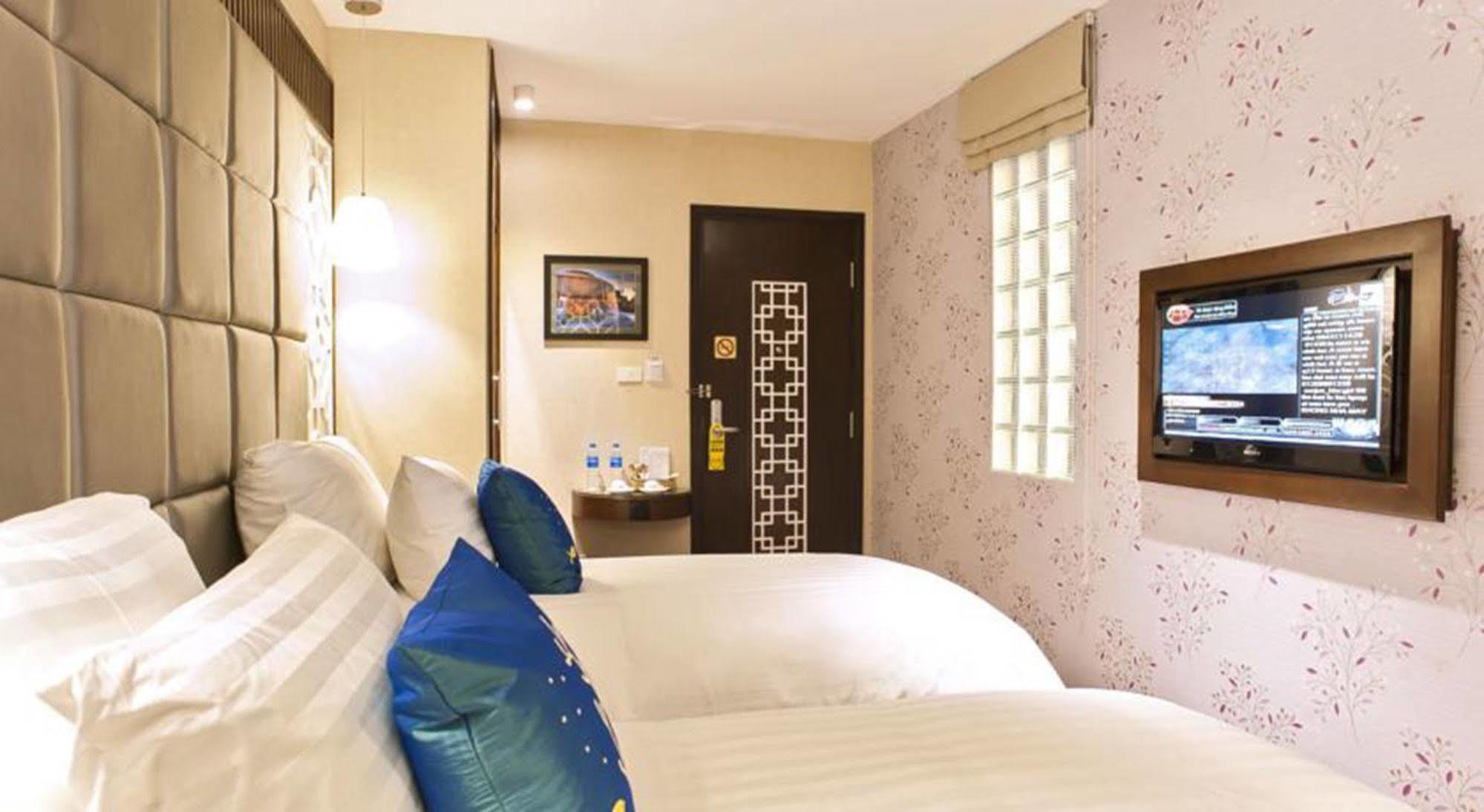 Hotel Classy & Hanoi