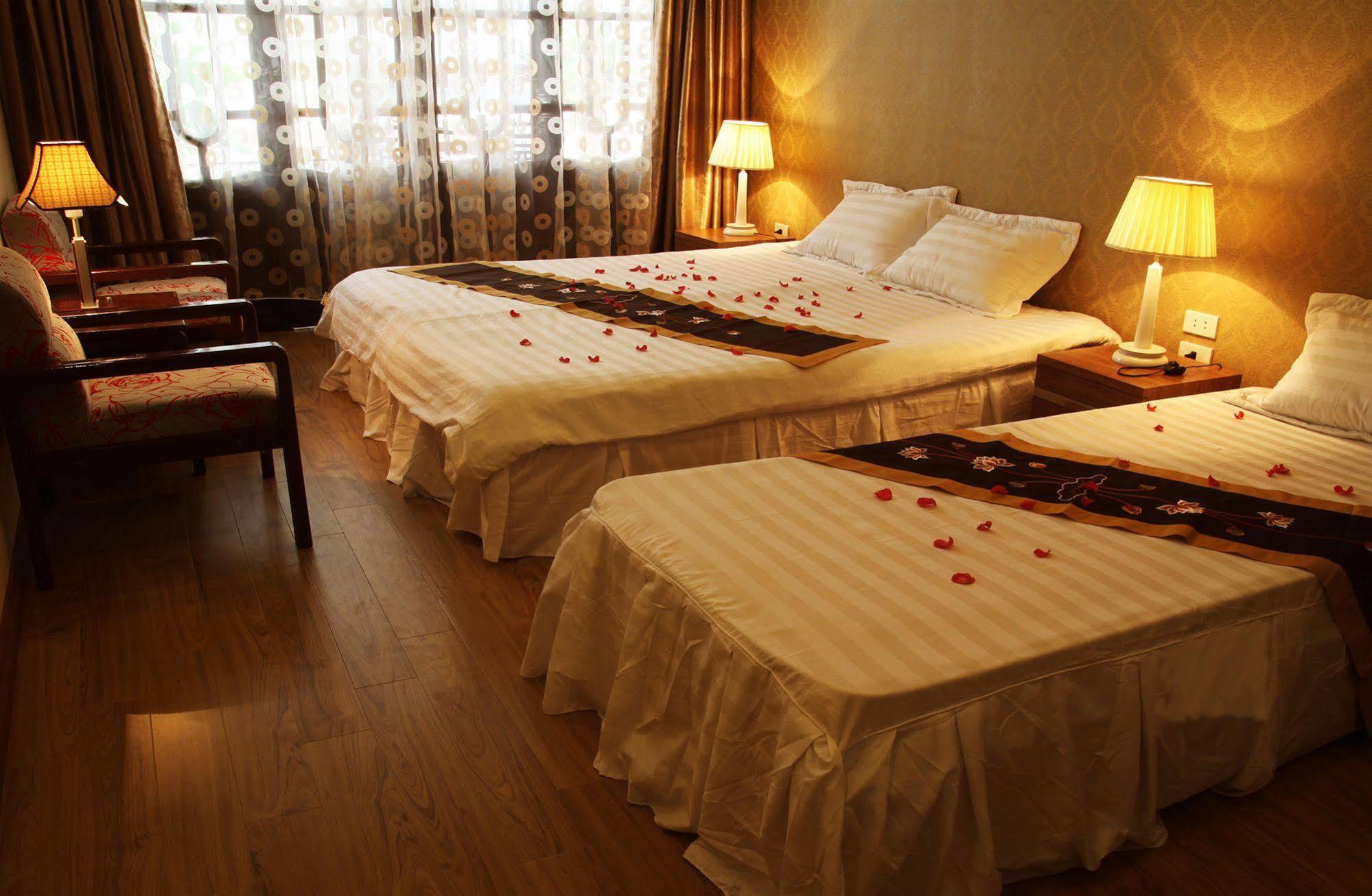Real Vietnam Hotel 2*