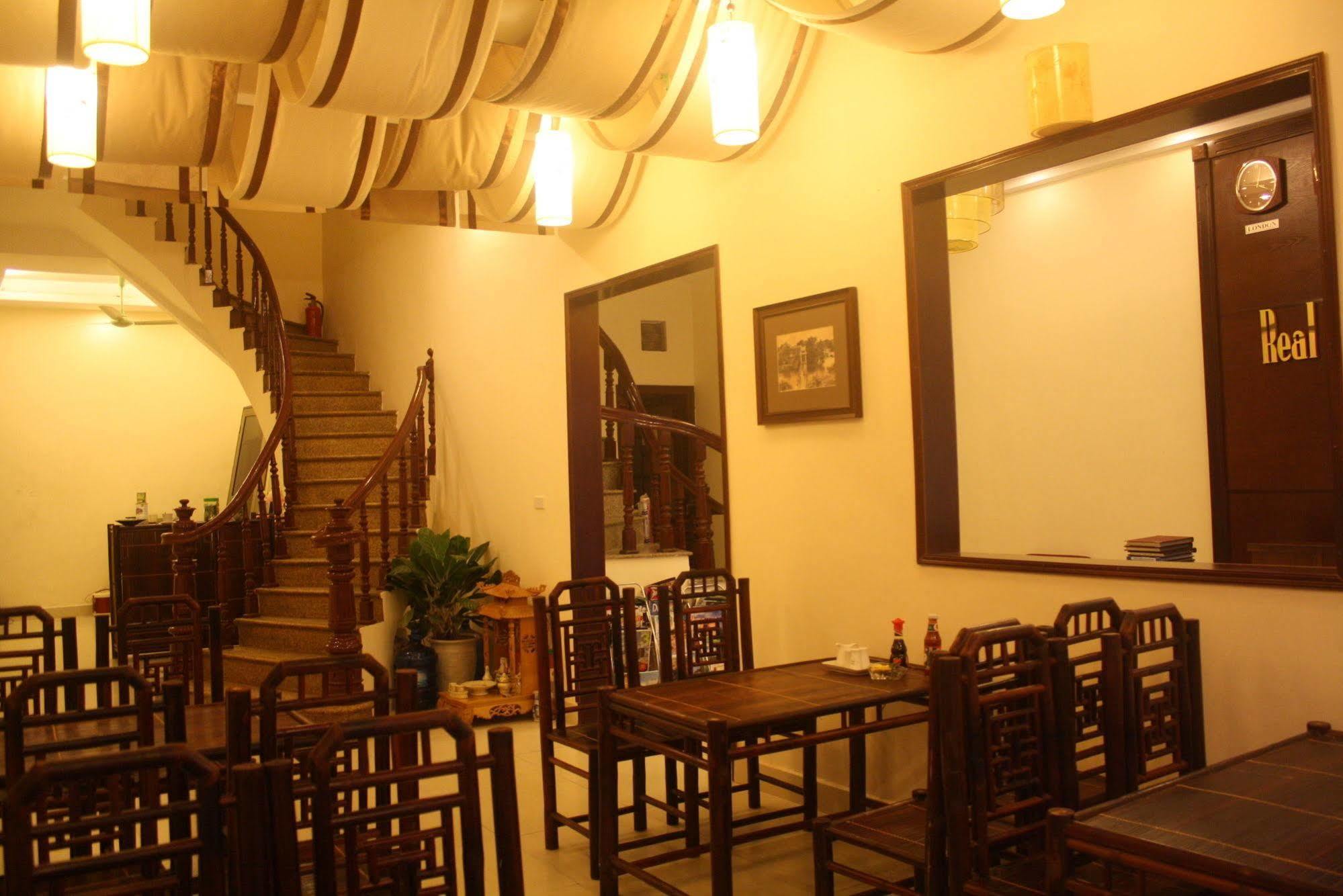 Real Vietnam Hotel