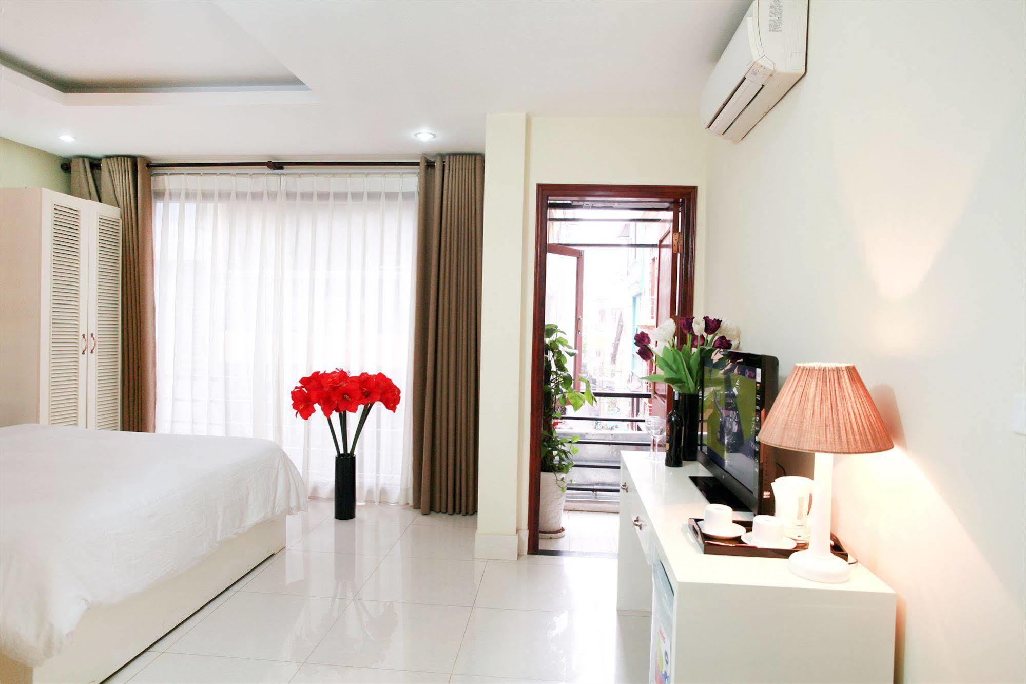 22land & 52 Ngo Huyen