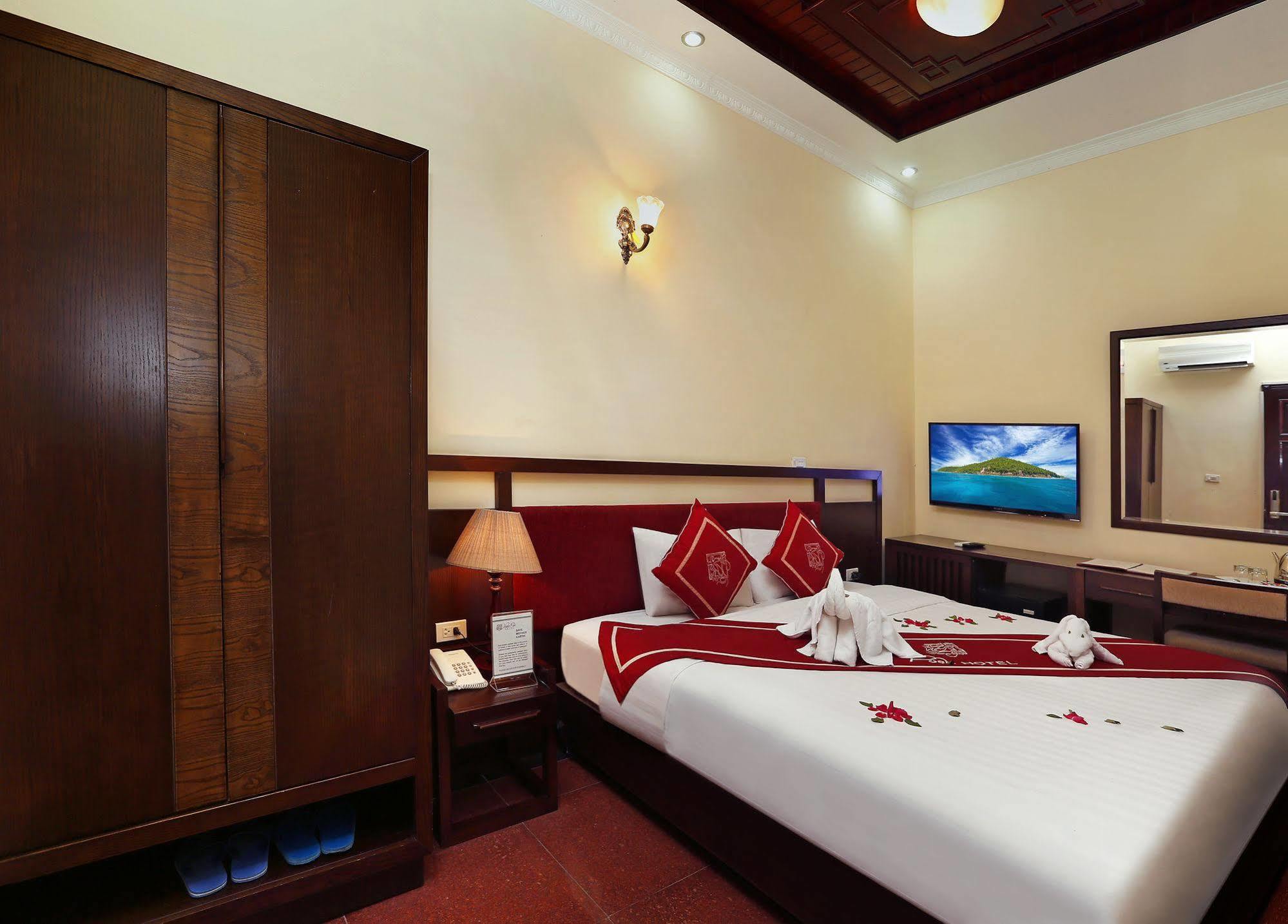 Posh Boutique Hotel