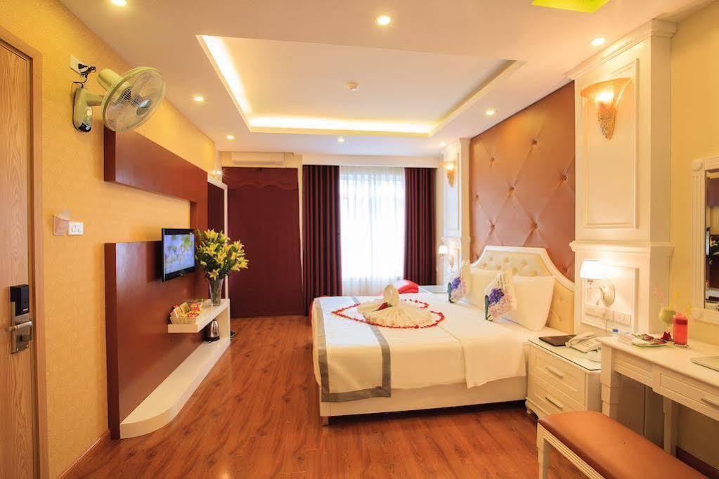 Cau Giay 3* Hanói