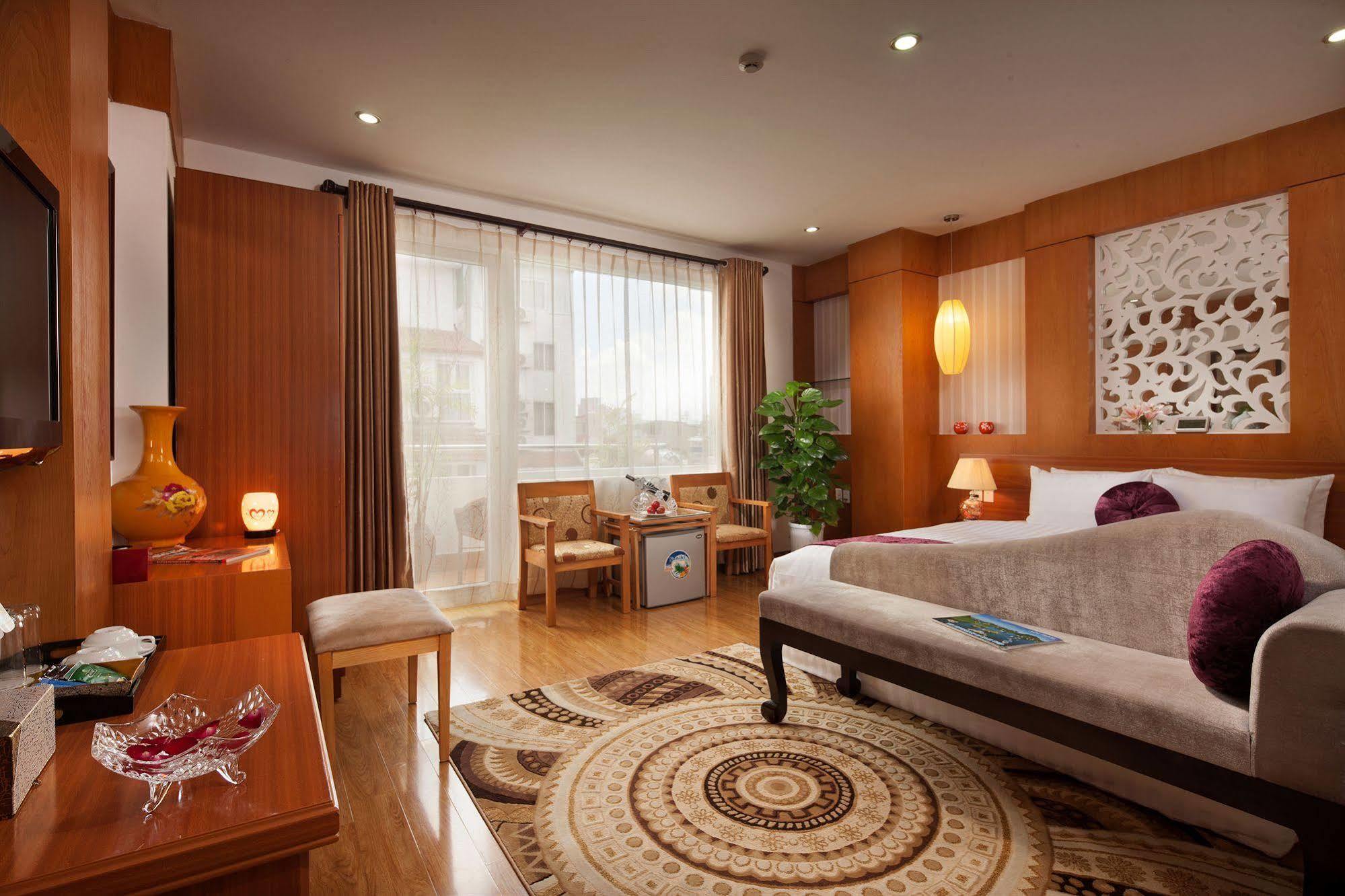 Hotel Golden Palace Hanoi