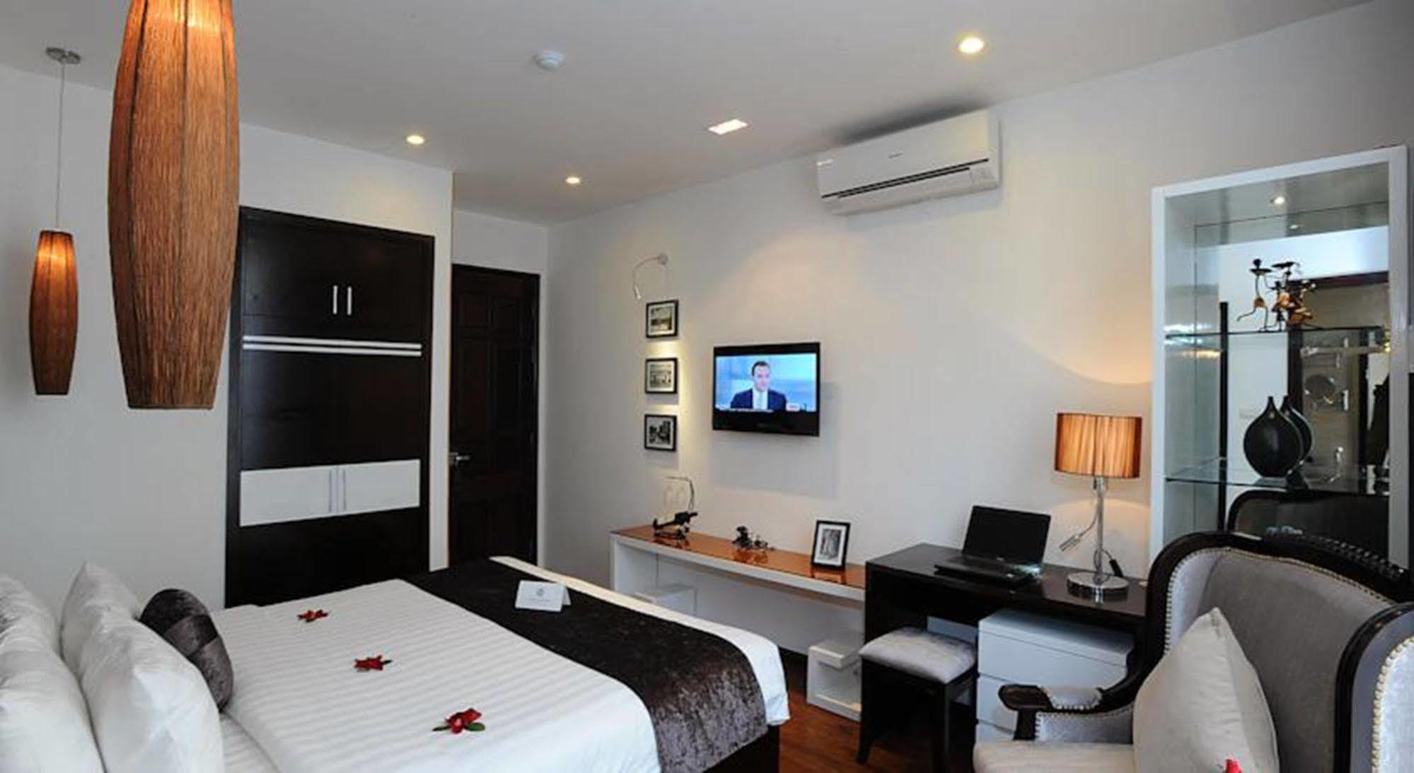 Hotel Glance 3*