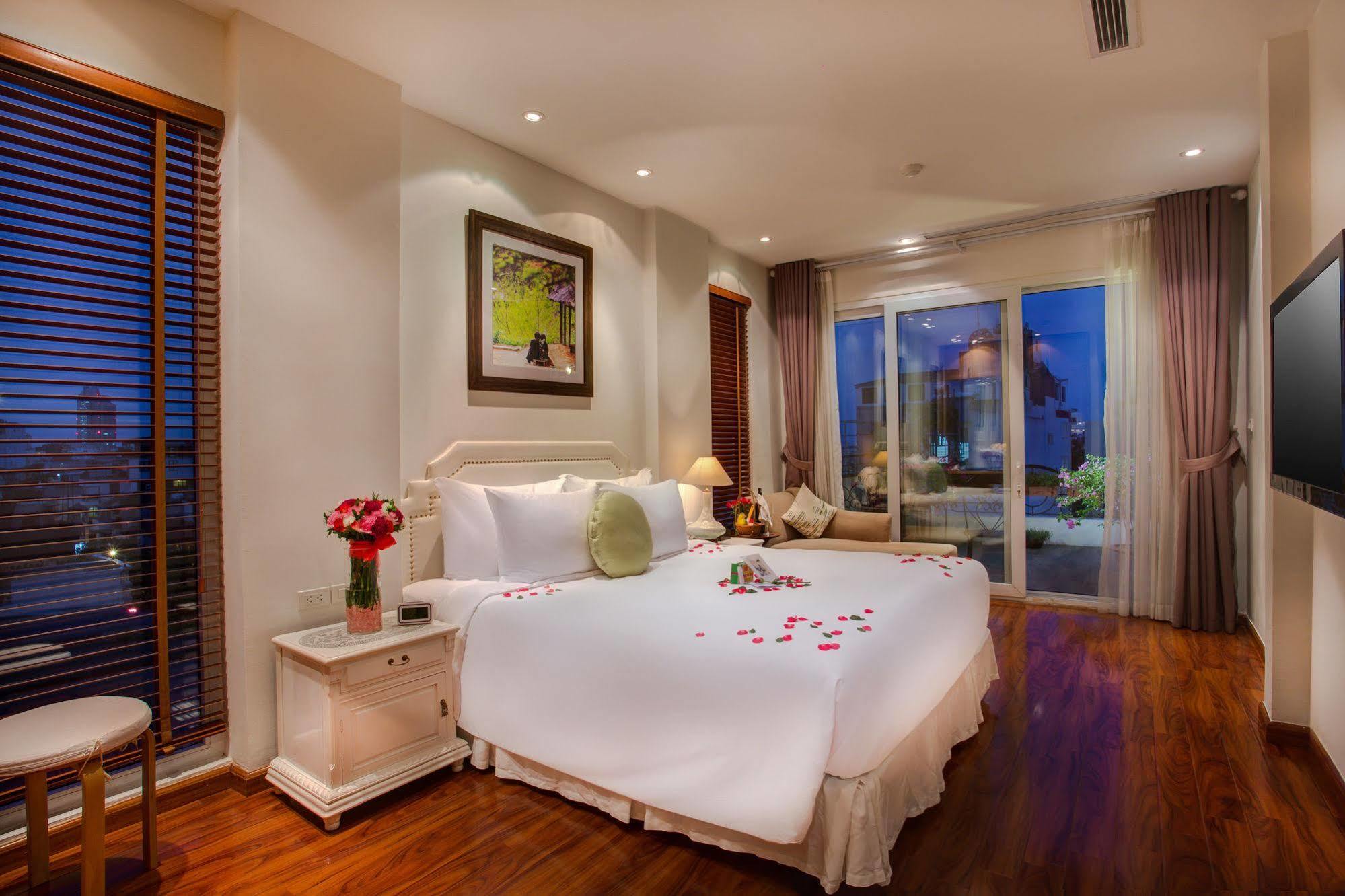 Hotel Mercury 3*