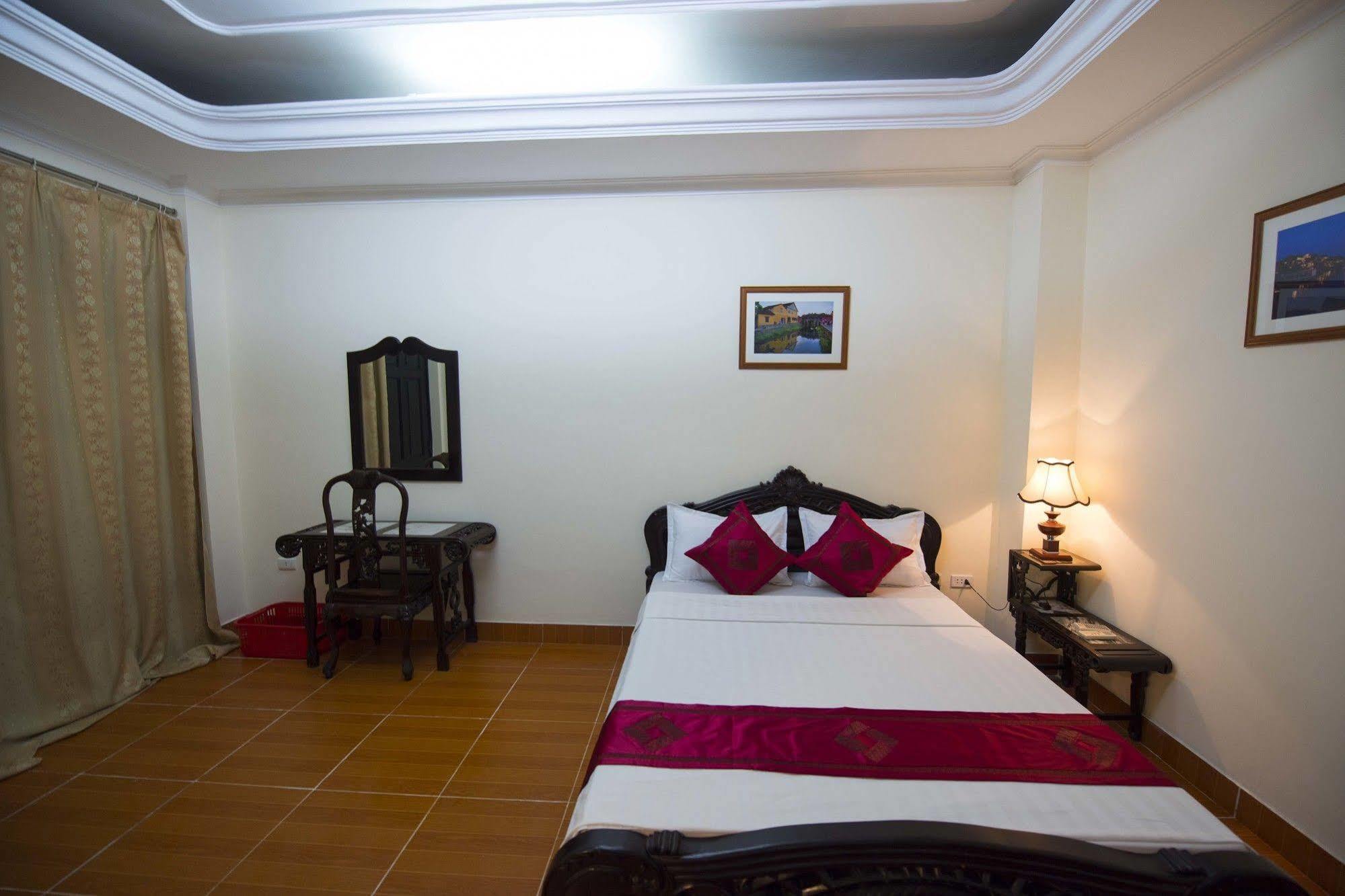 Hotel Group Nest