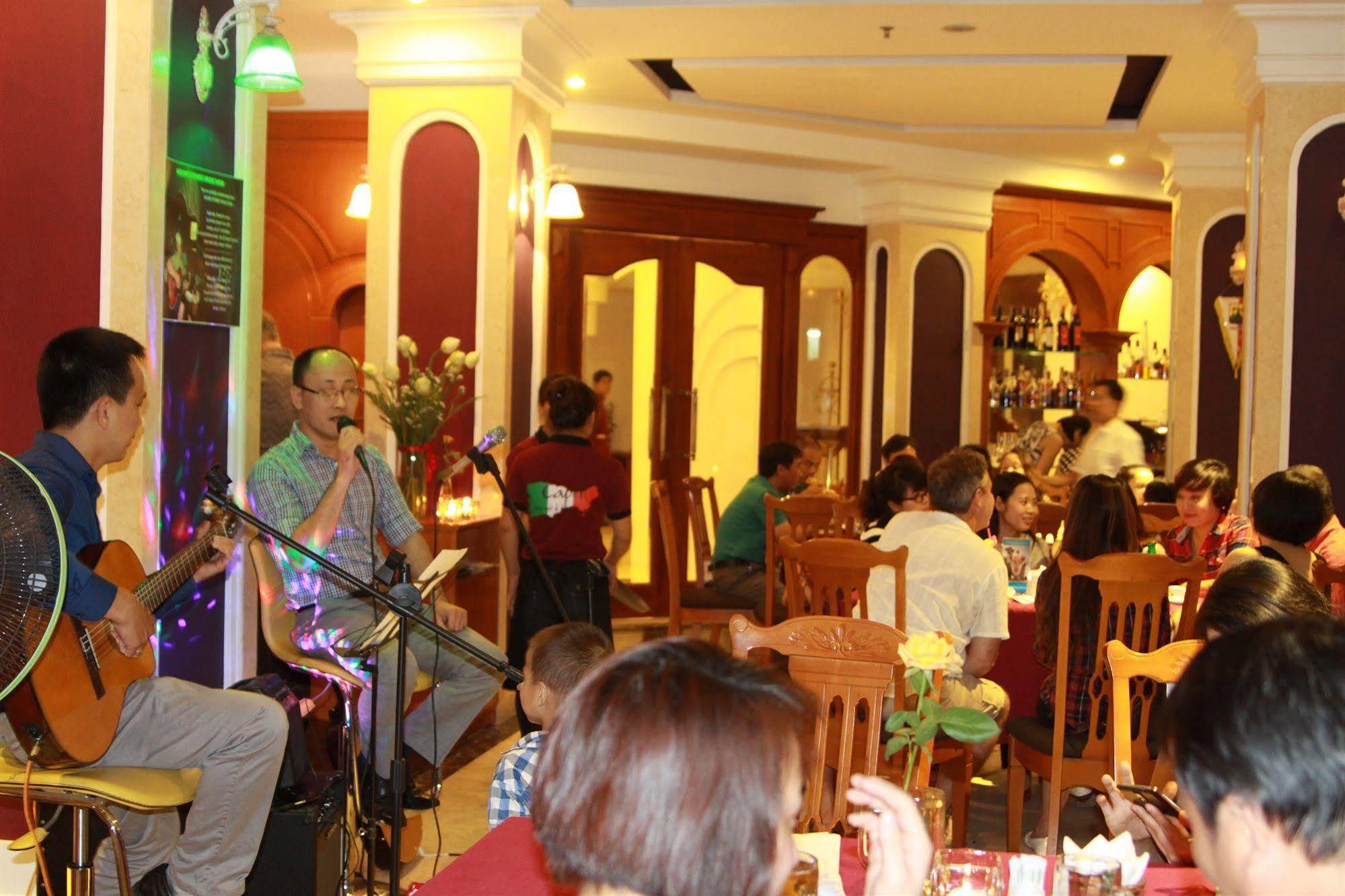 A25 - 23 Quan Thanh Hotel 3*