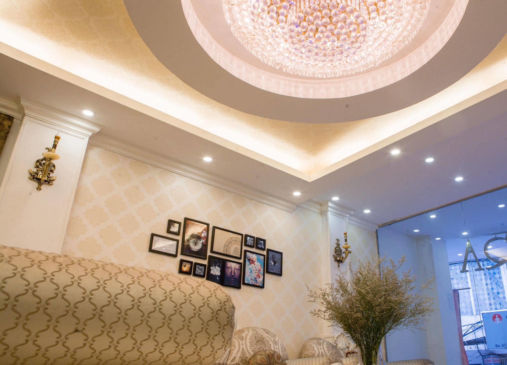 Veris Boutique & Hotel 3*