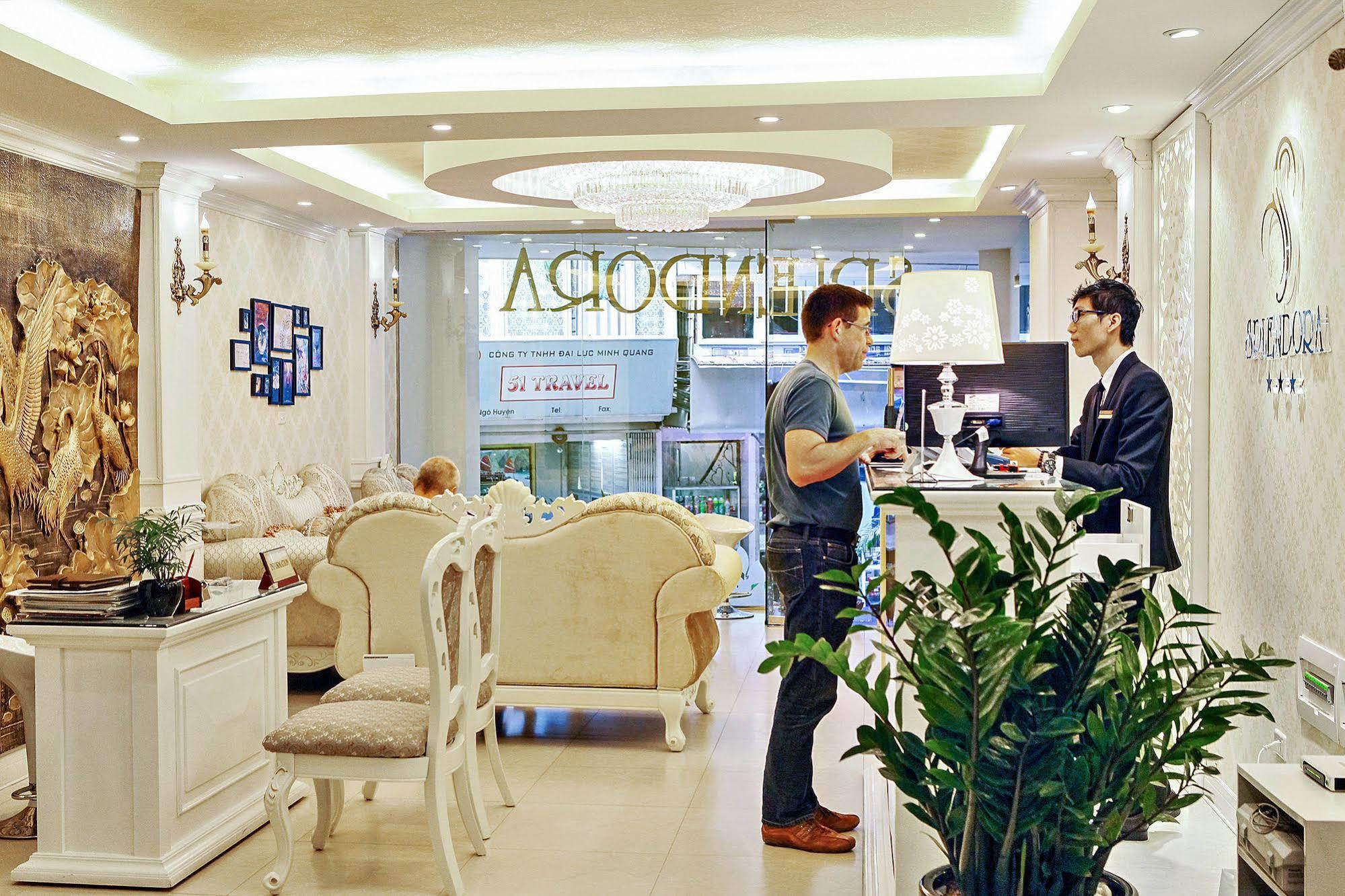 Hotel Veris Boutique & 3*