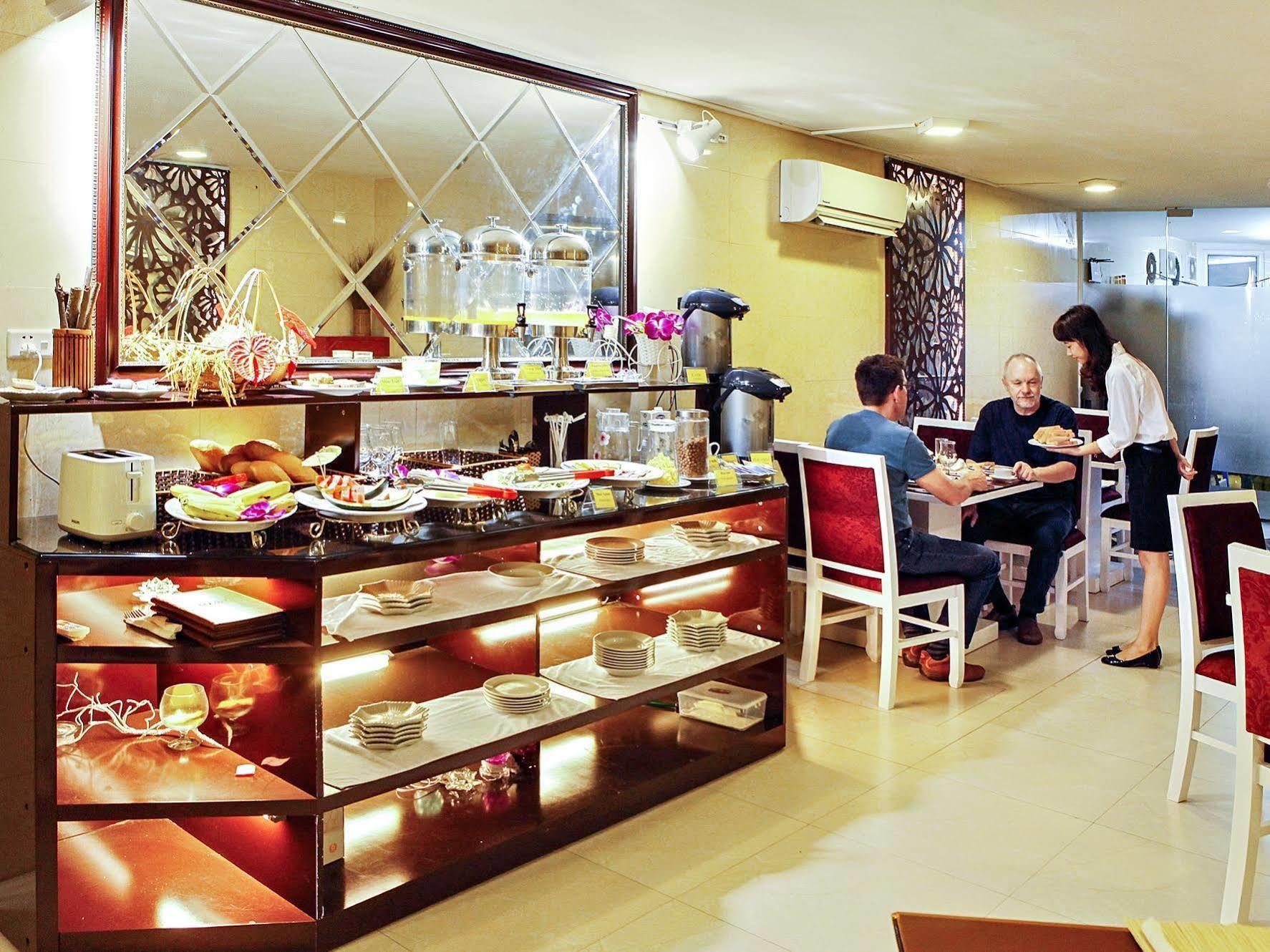 Veris Boutique & 3* Hanoi