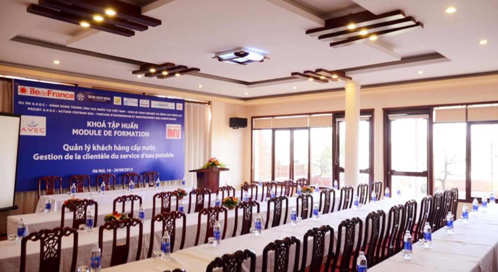 Khách sạn Asia Hotel