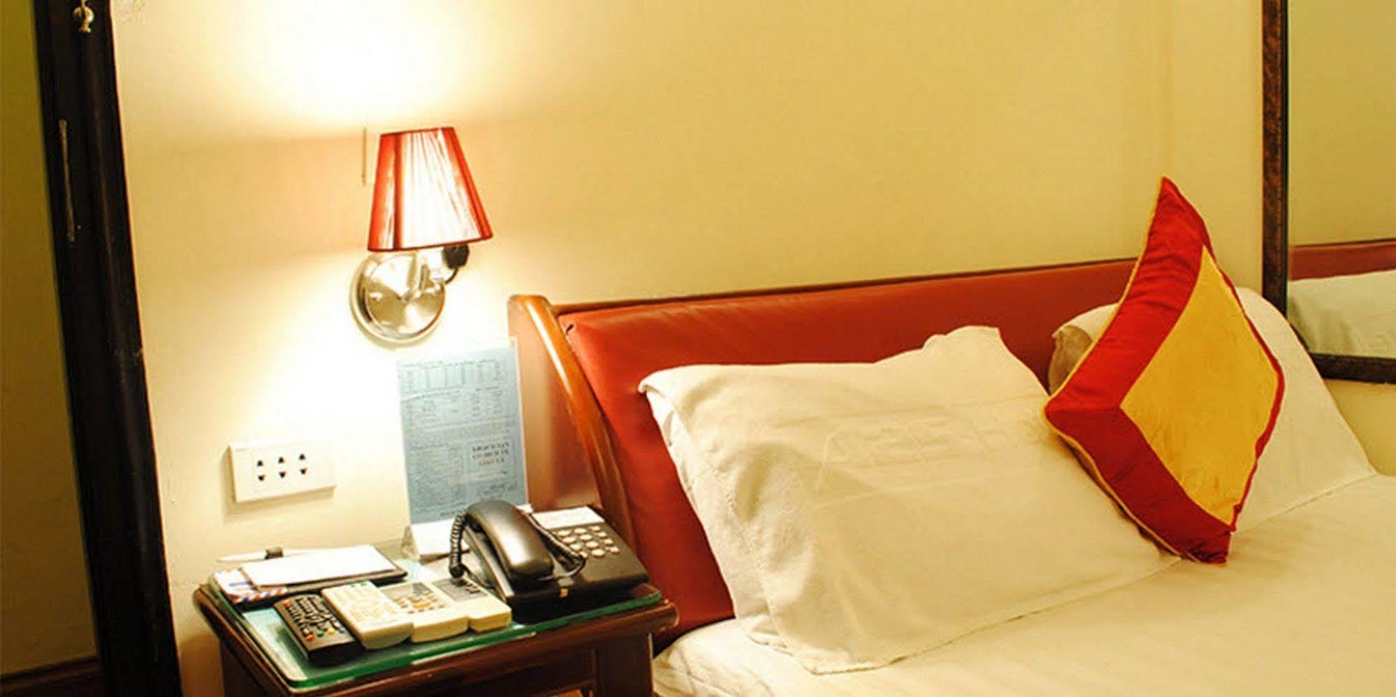 A25 - 57 Mai Hac De Hotel