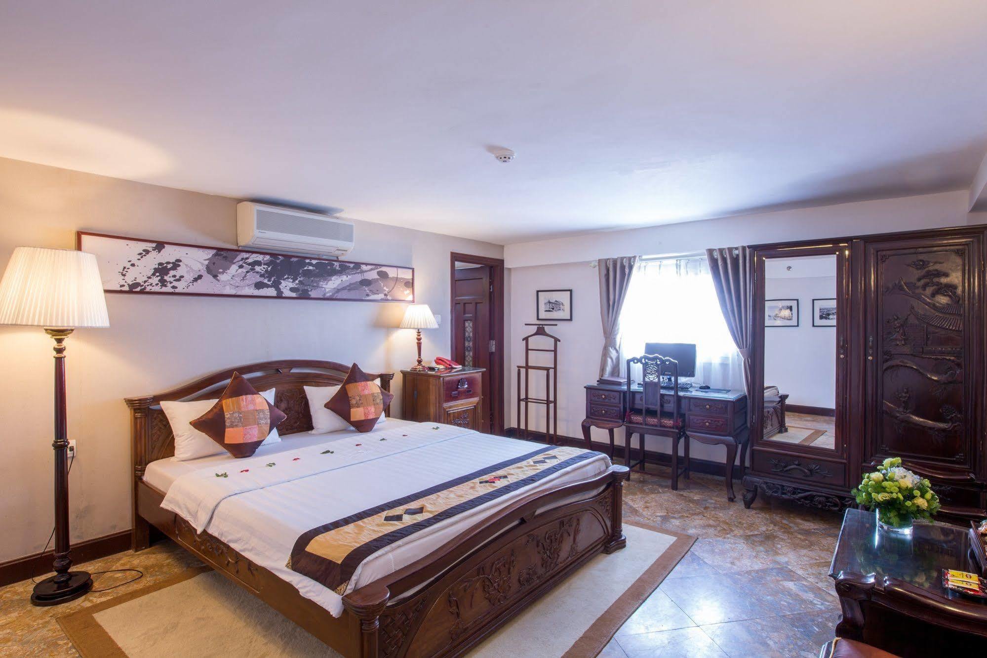 Hotel Hong Ngoc Dynastie Boutique &