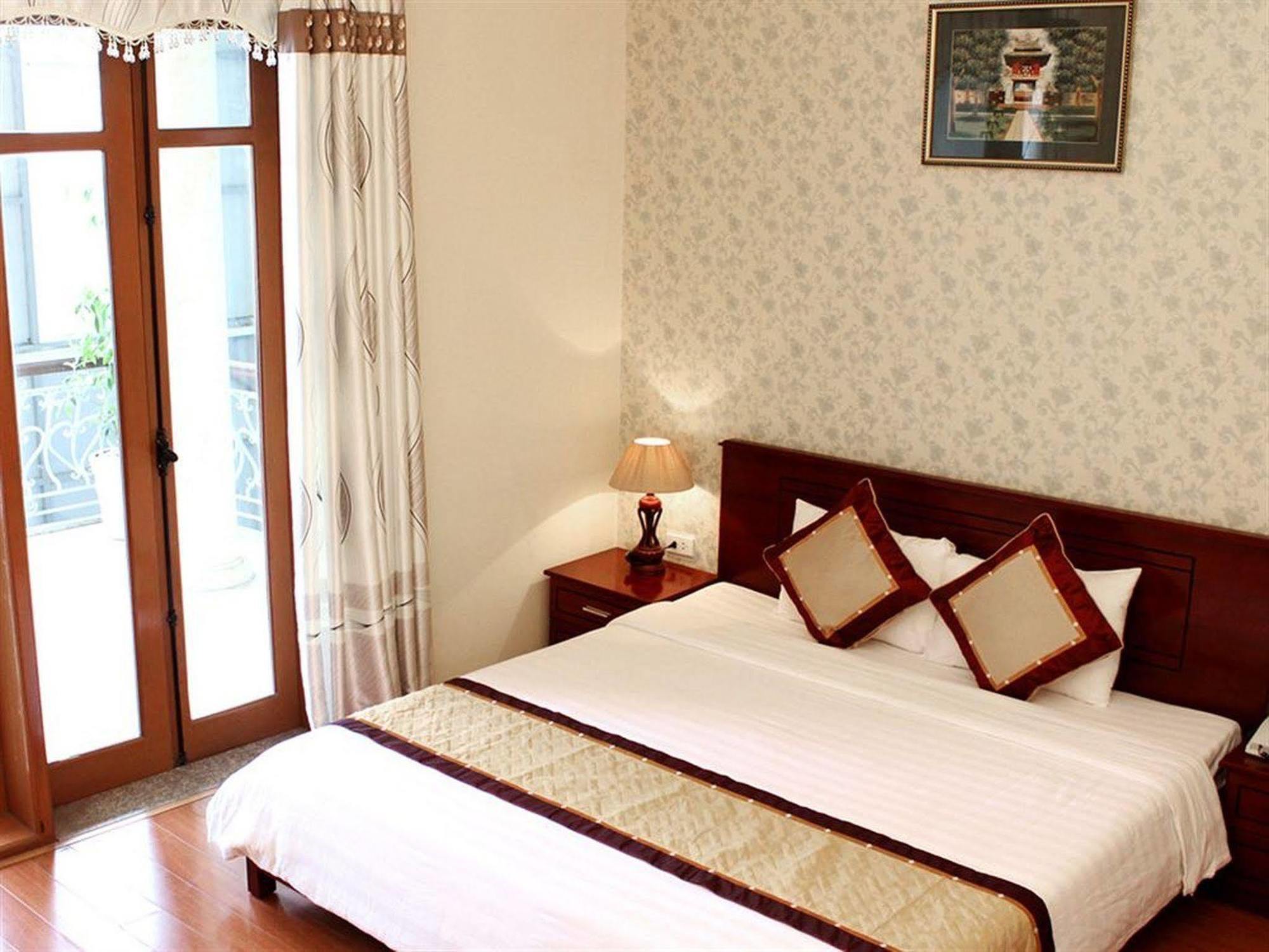 Buddy & Travel 2* Hanoi
