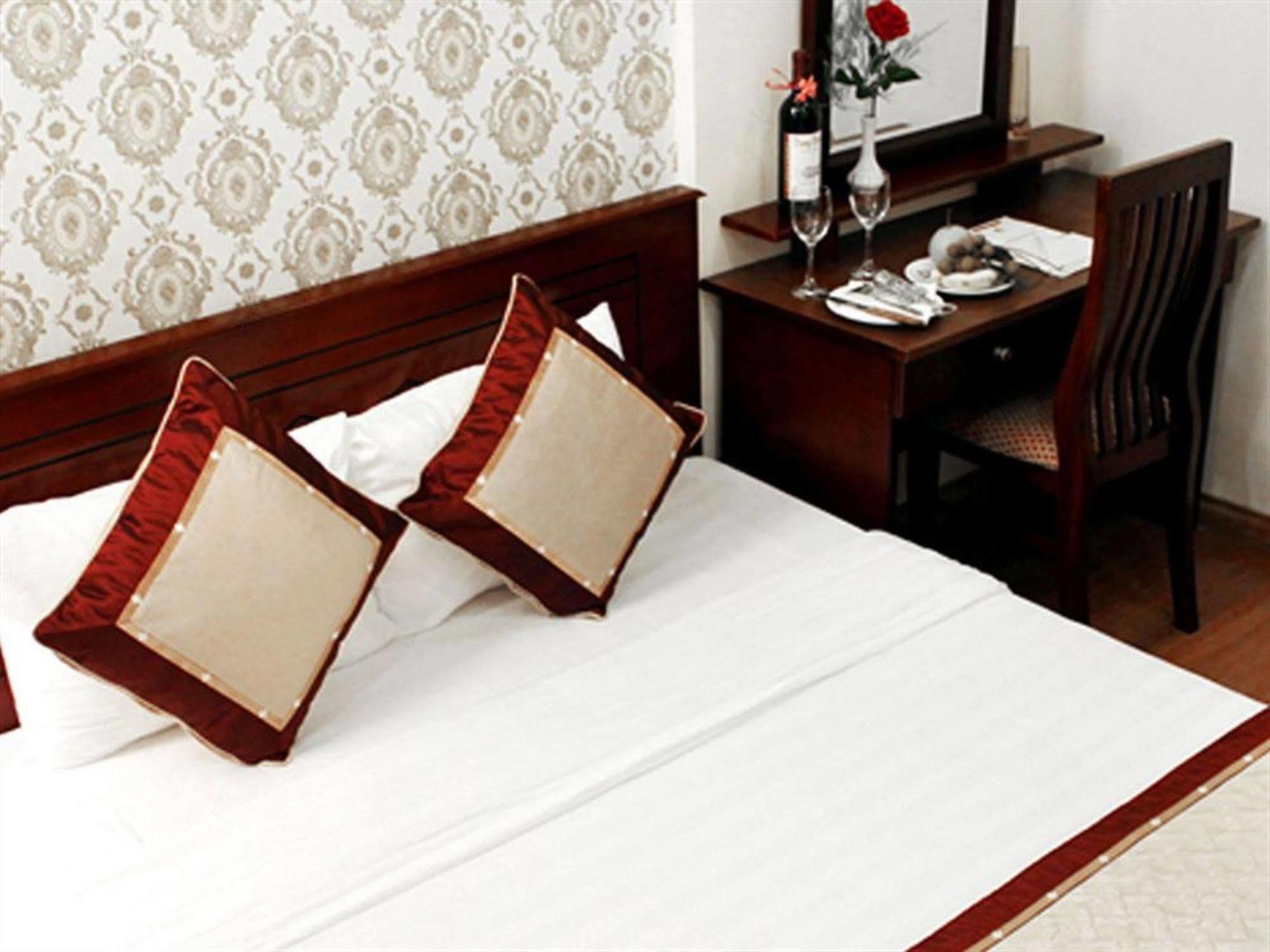 Buddy & Travel 2* Hanoi