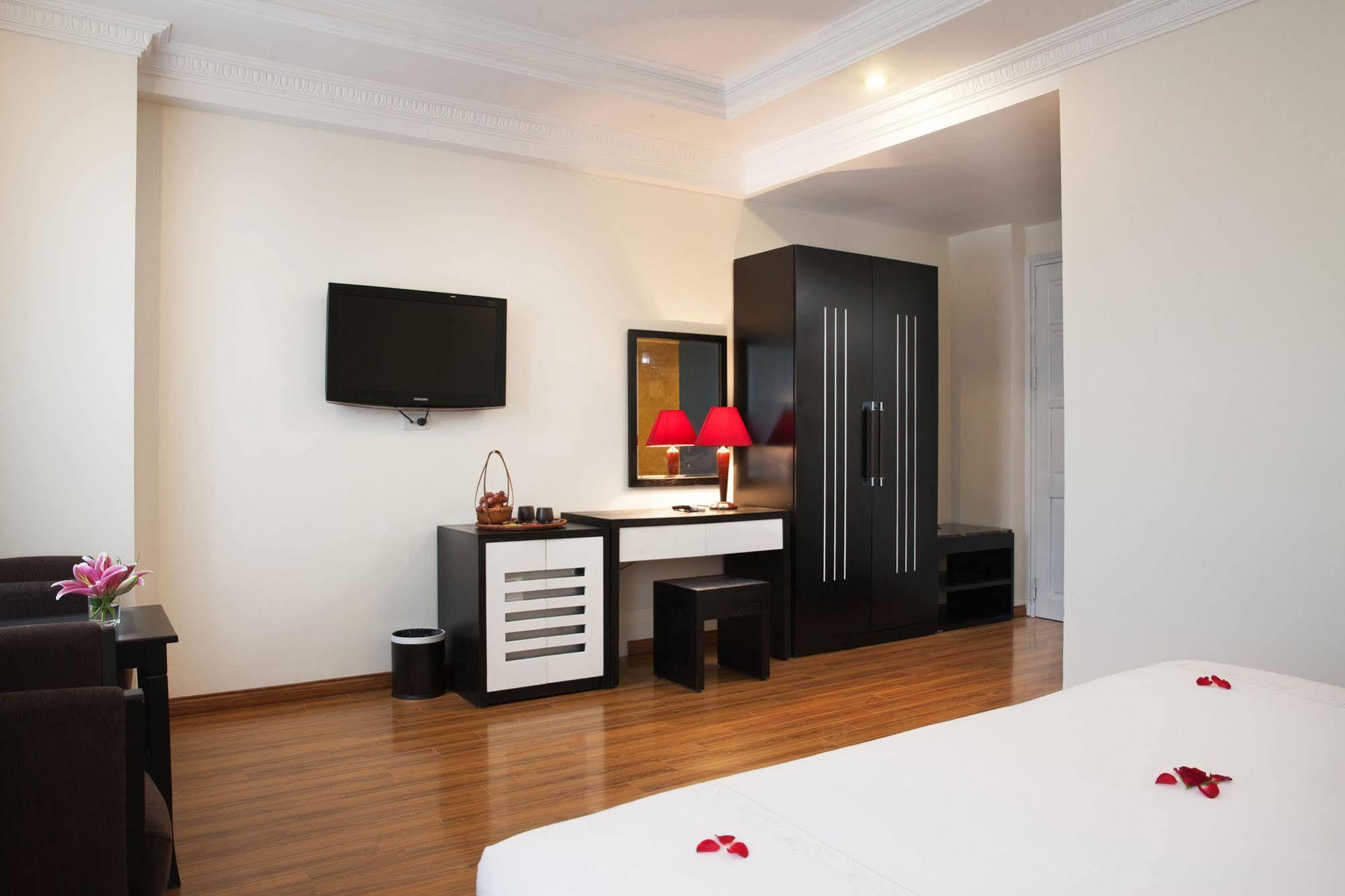 Serenity Hotel Hanoi
